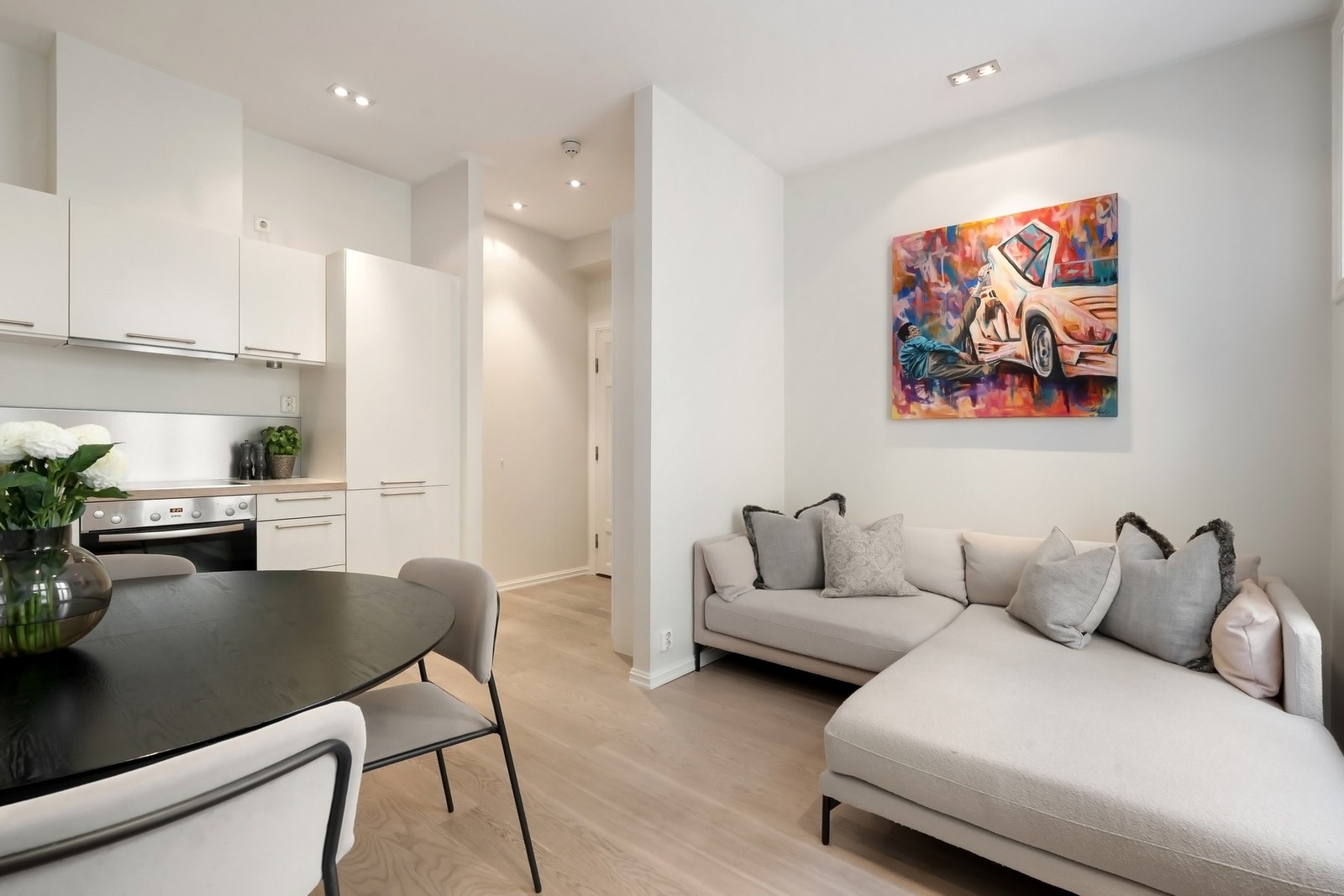 Bygården ble omfattende oppusset i 2007 og holder dermed en god byggteknisk standard. Galleribilde