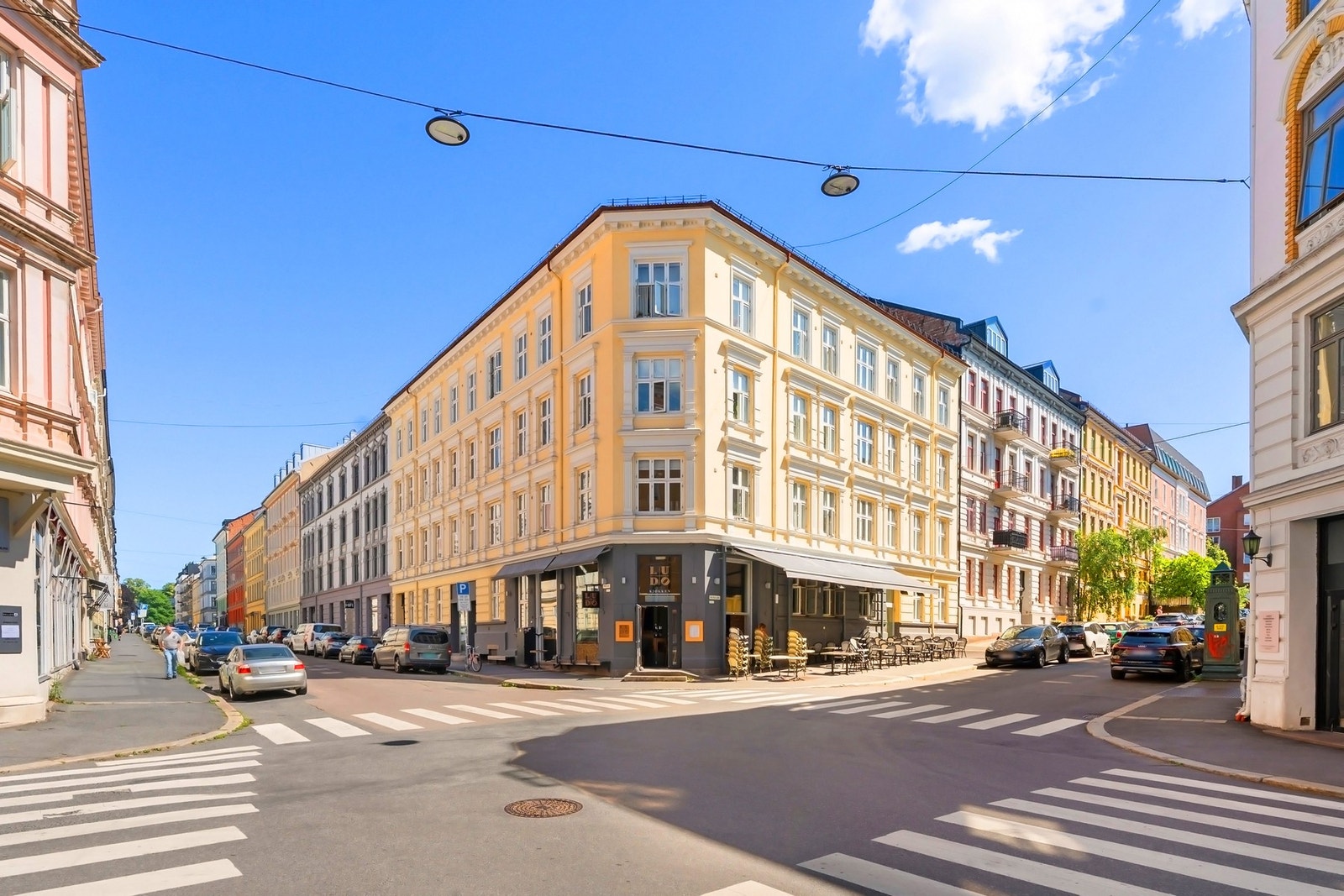En vakker og klassisk 2-roms perle i hjertet av Majorstuen. Foto: Aakermann Photography. Galleribilde