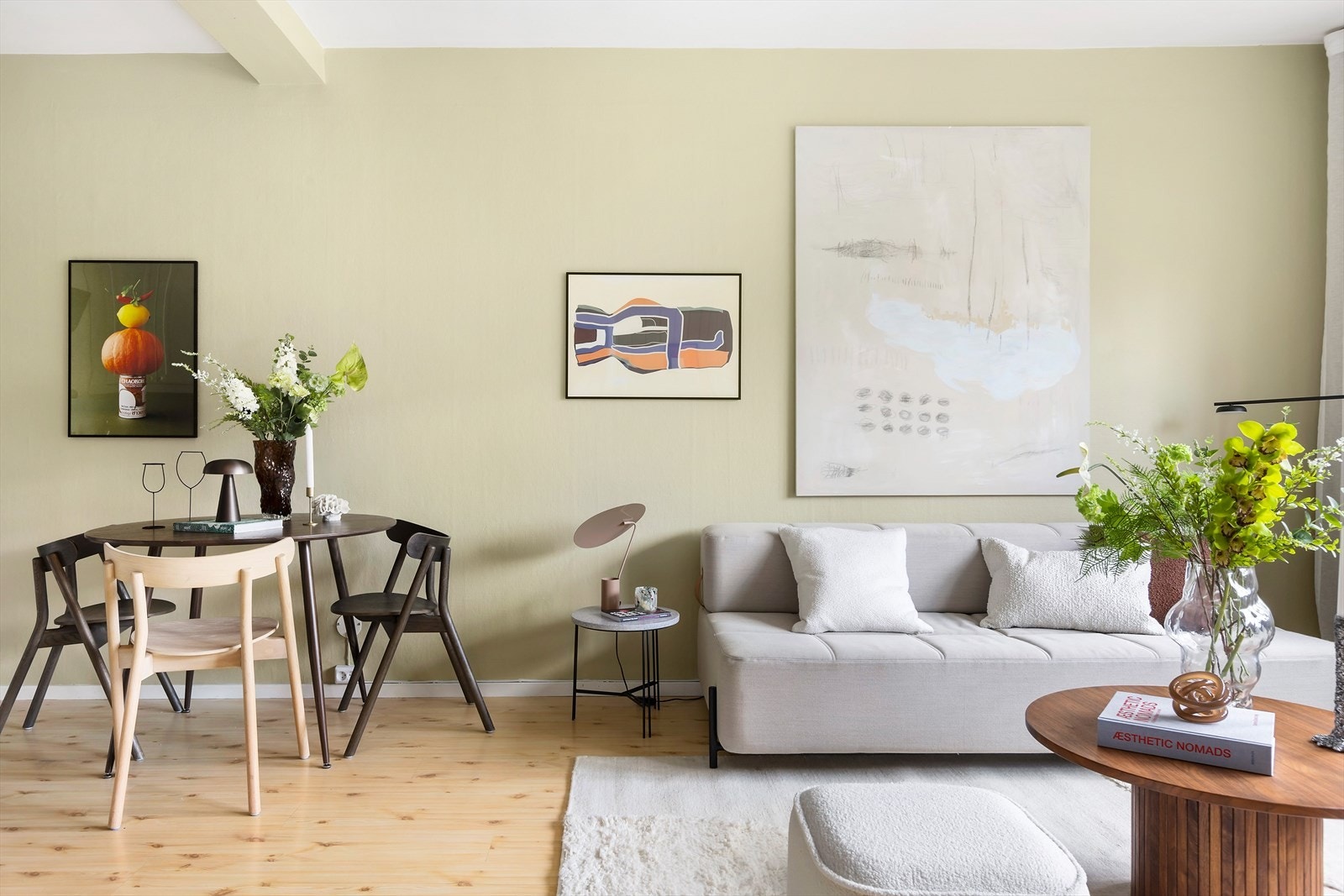 Lys og usjenert 2-roms leilighet med skjermet og idyllisk utsyn Galleribilde