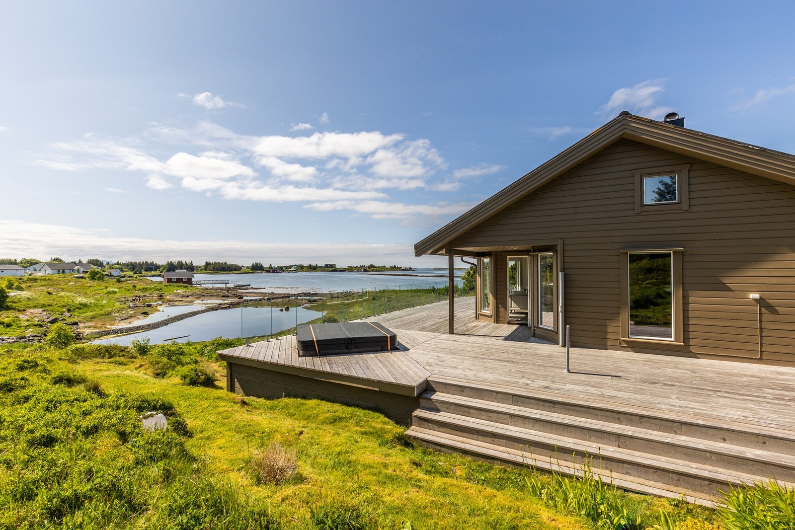 Idyllisk beliggenhet med fantastisk solgang Galleribilde
