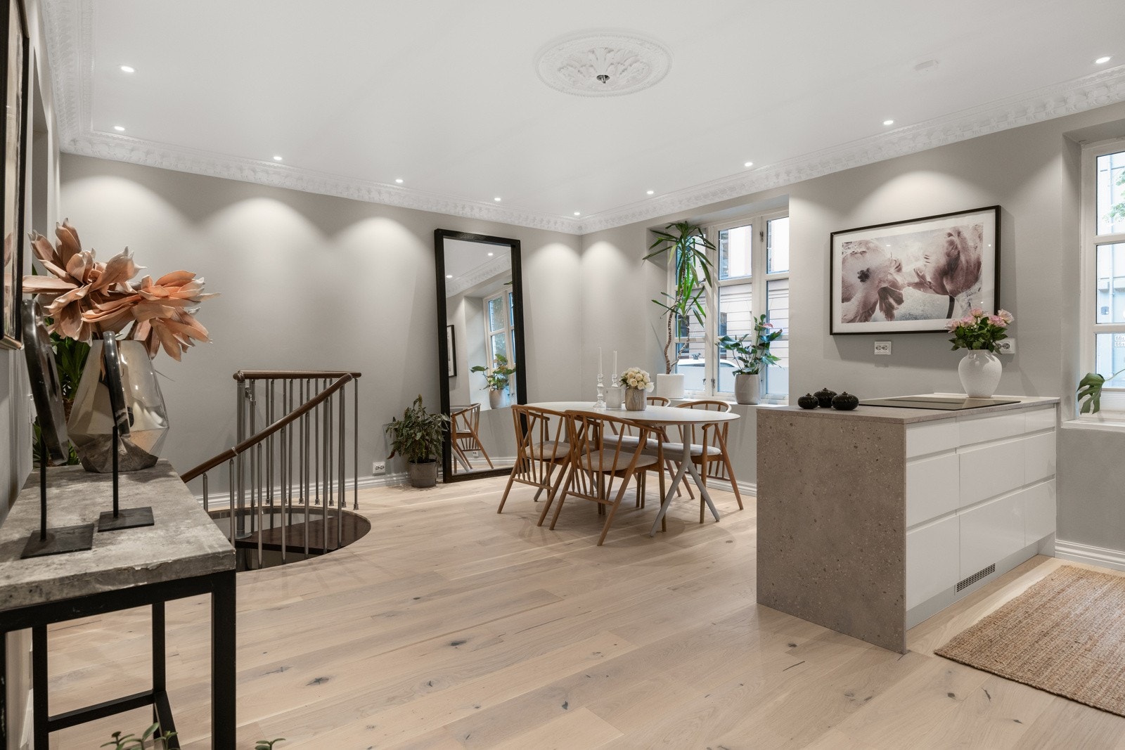 PrivatMegleren v/ Kenneth Hessvik presenterer Lakkegata 73A - En delikat og innholdsrik 2-roms med attraktiv beliggenhet på Sofienberg i hjertet av bydelen Grünerløkka. Galleribilde