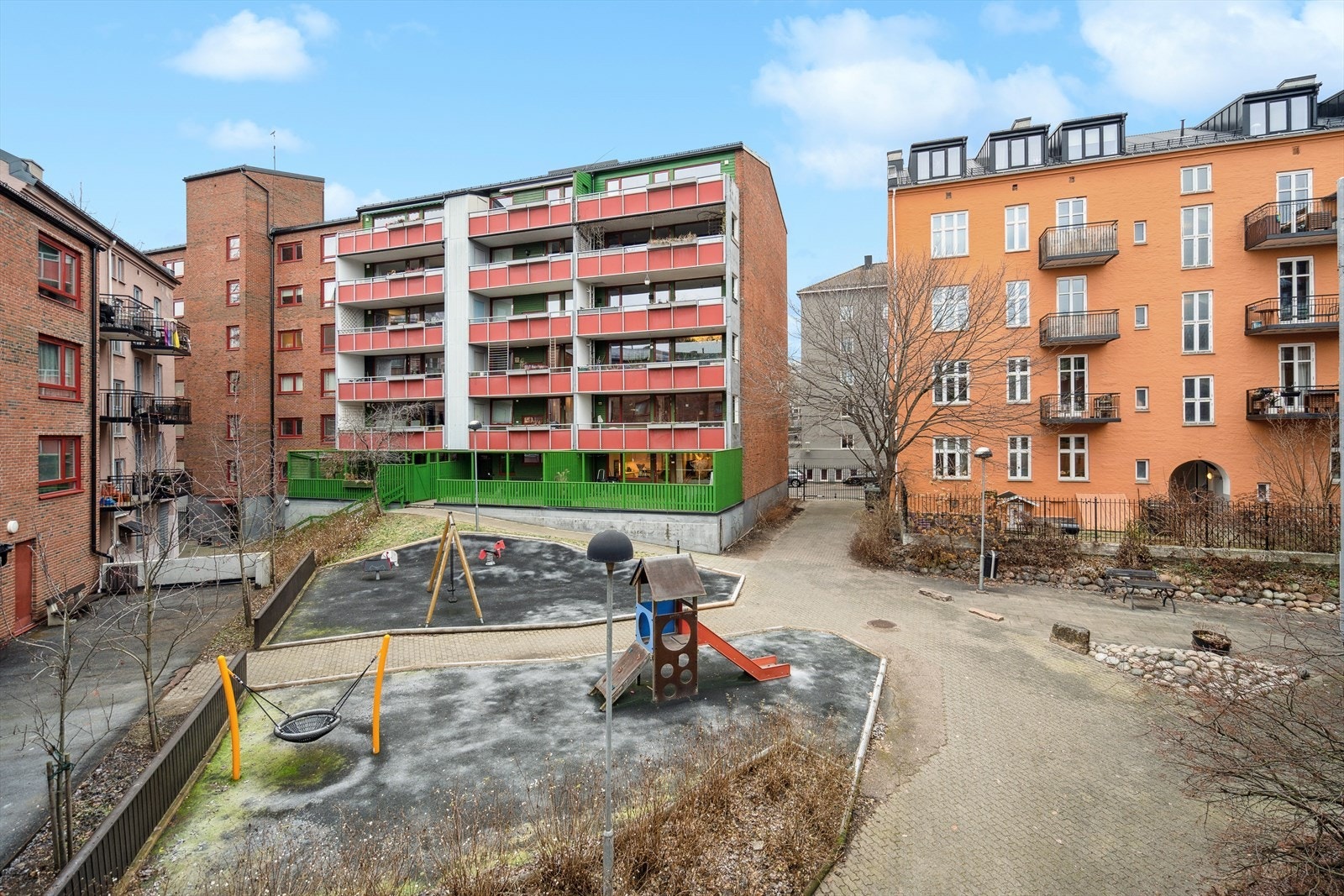 Vender mot lukket bakgård Galleribilde