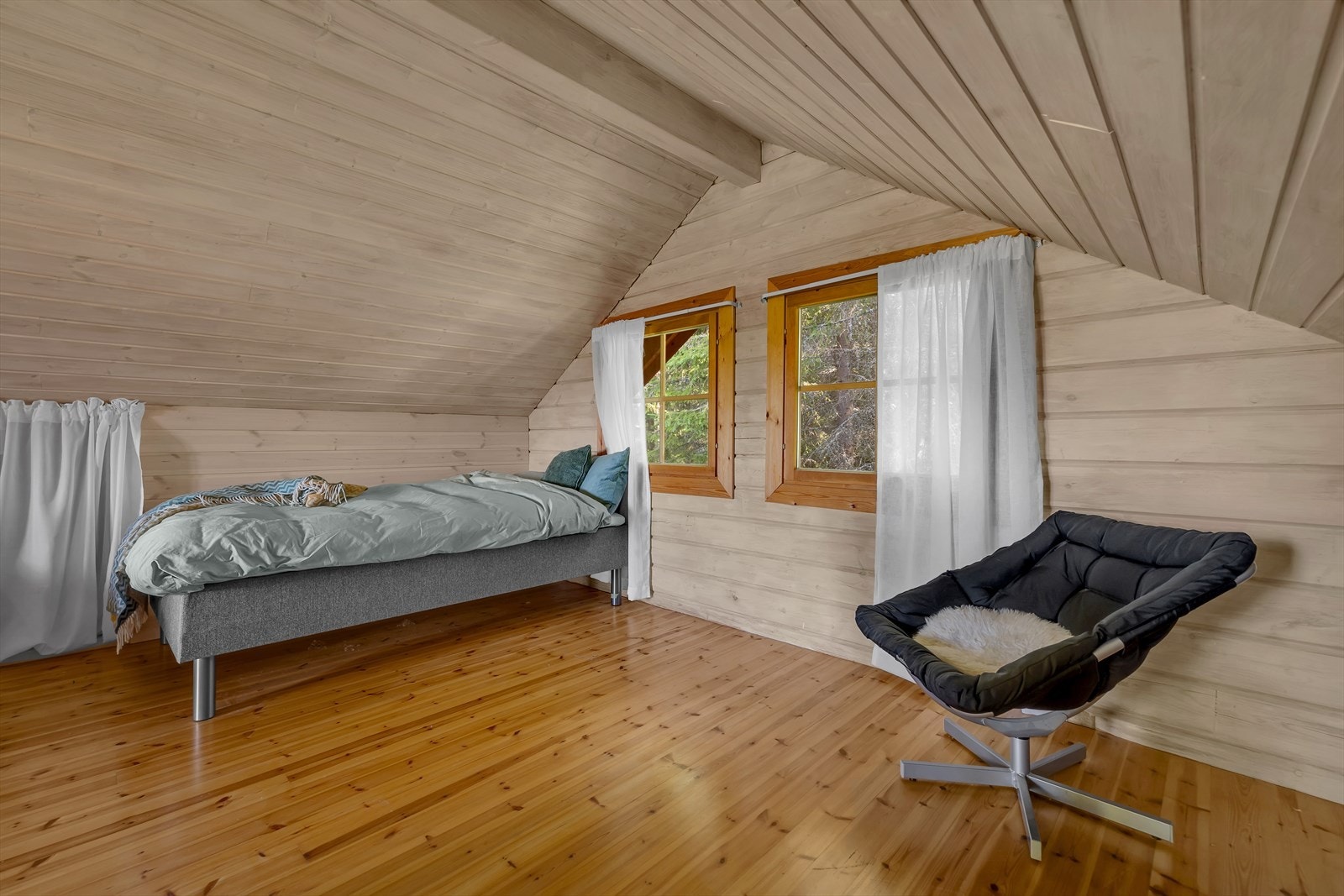 Her er plass til senger og enkel møblering. Galleribilde