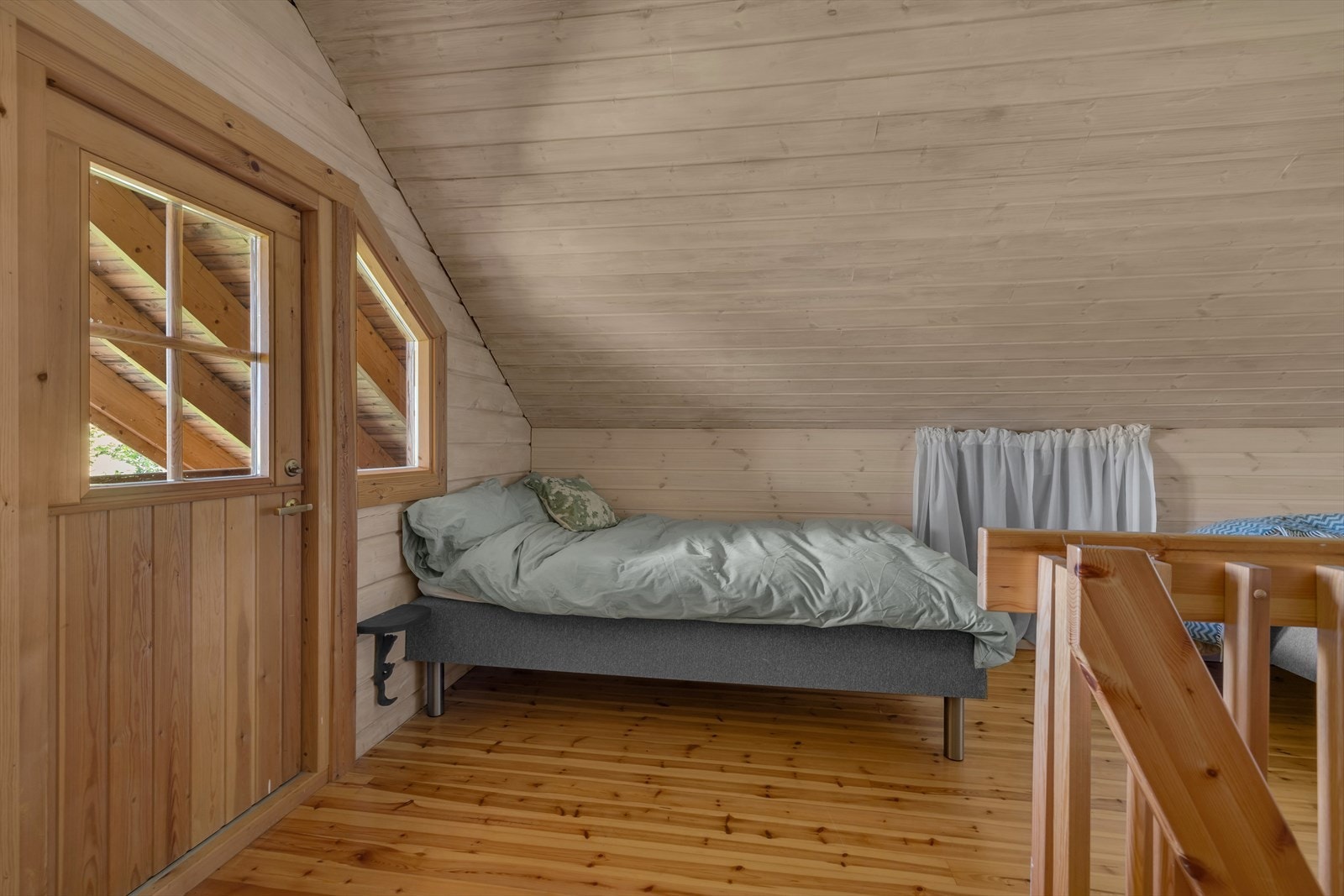 Utgang til veranda fra hemsen. Galleribilde