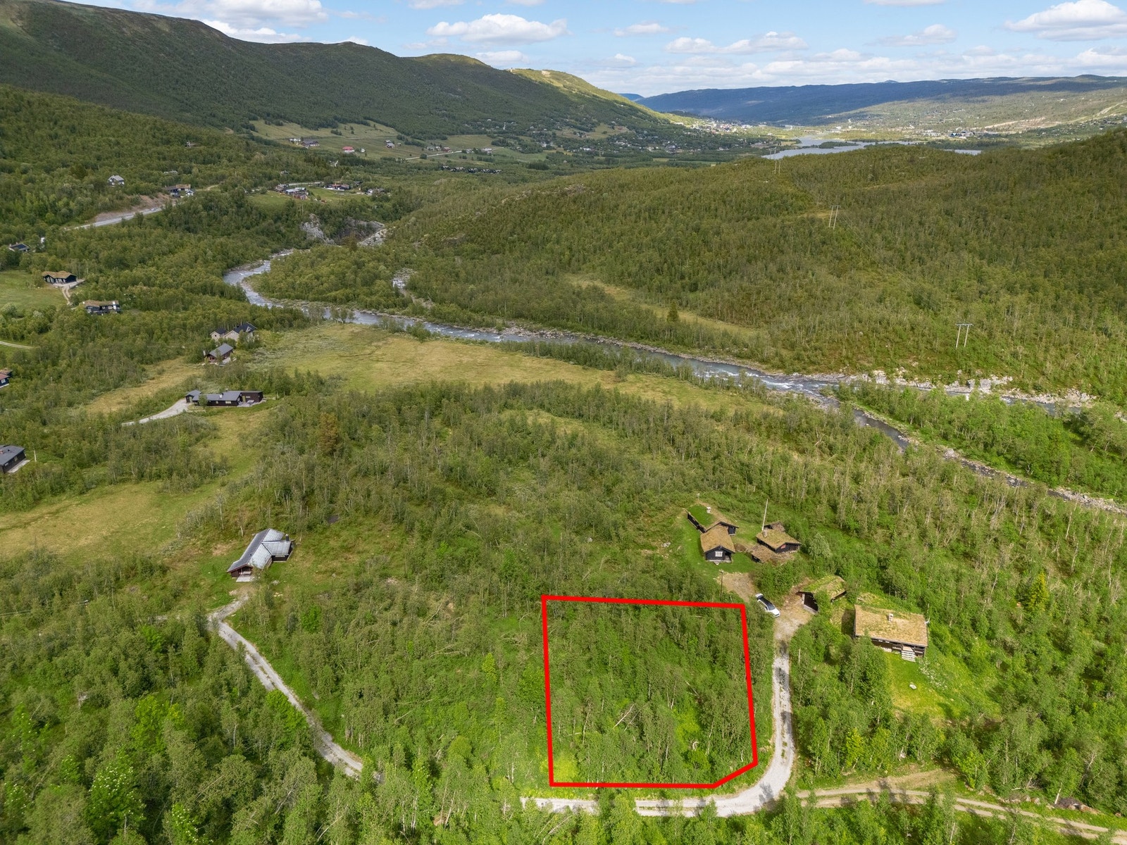 Eiendomsmegler Jannike Seljevoll Herleiksplass har gleden av å presentere Nedre Storhovdlie 26 Galleribilde