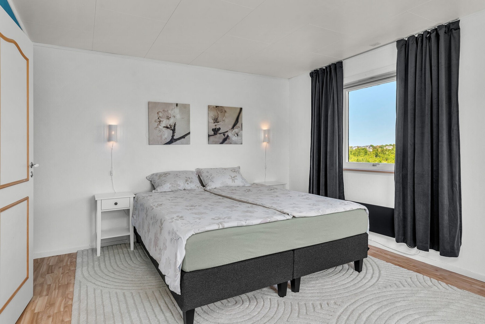 Meget romslig hovedsoverom. Galleribilde