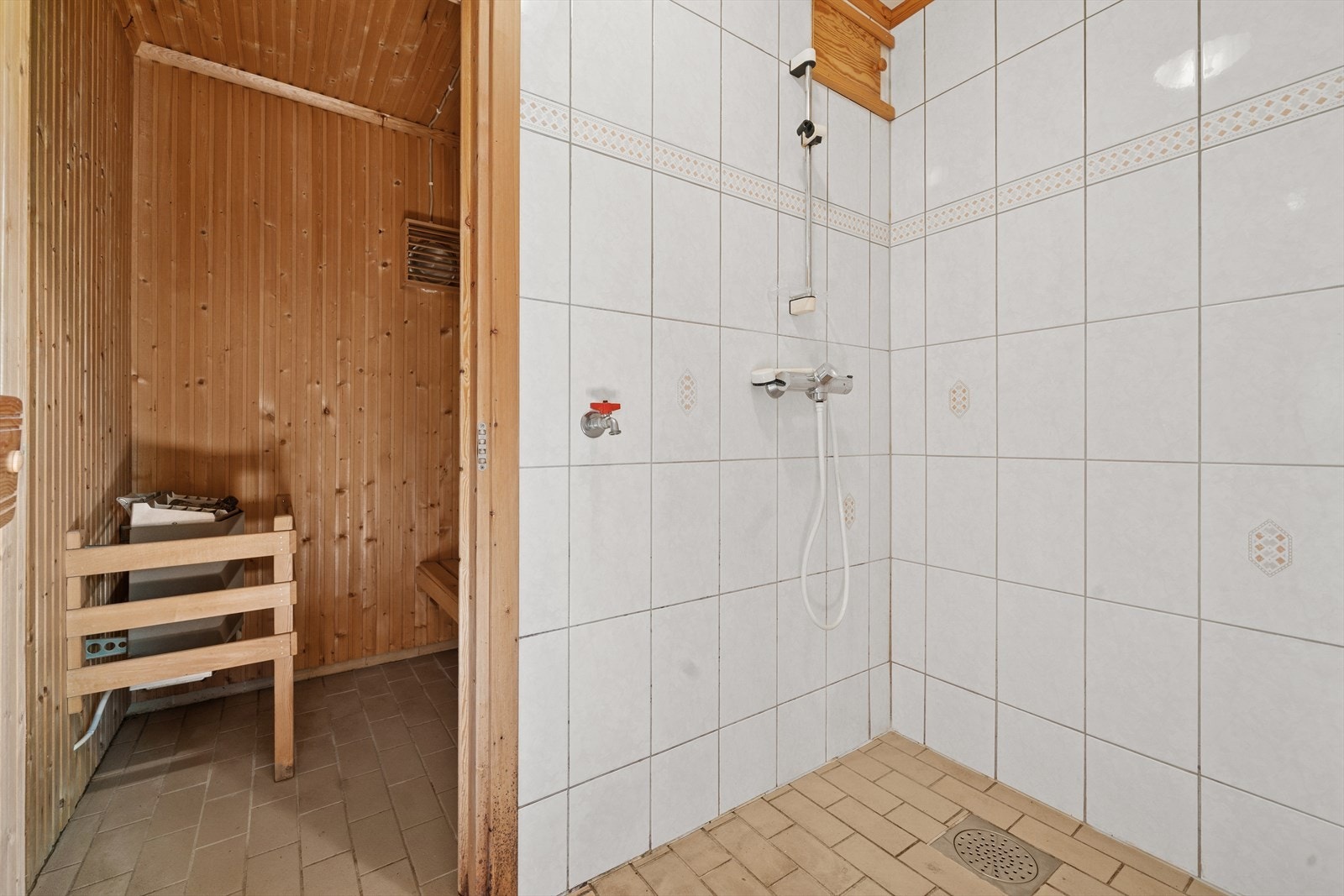 Dusj/badstue Galleribilde