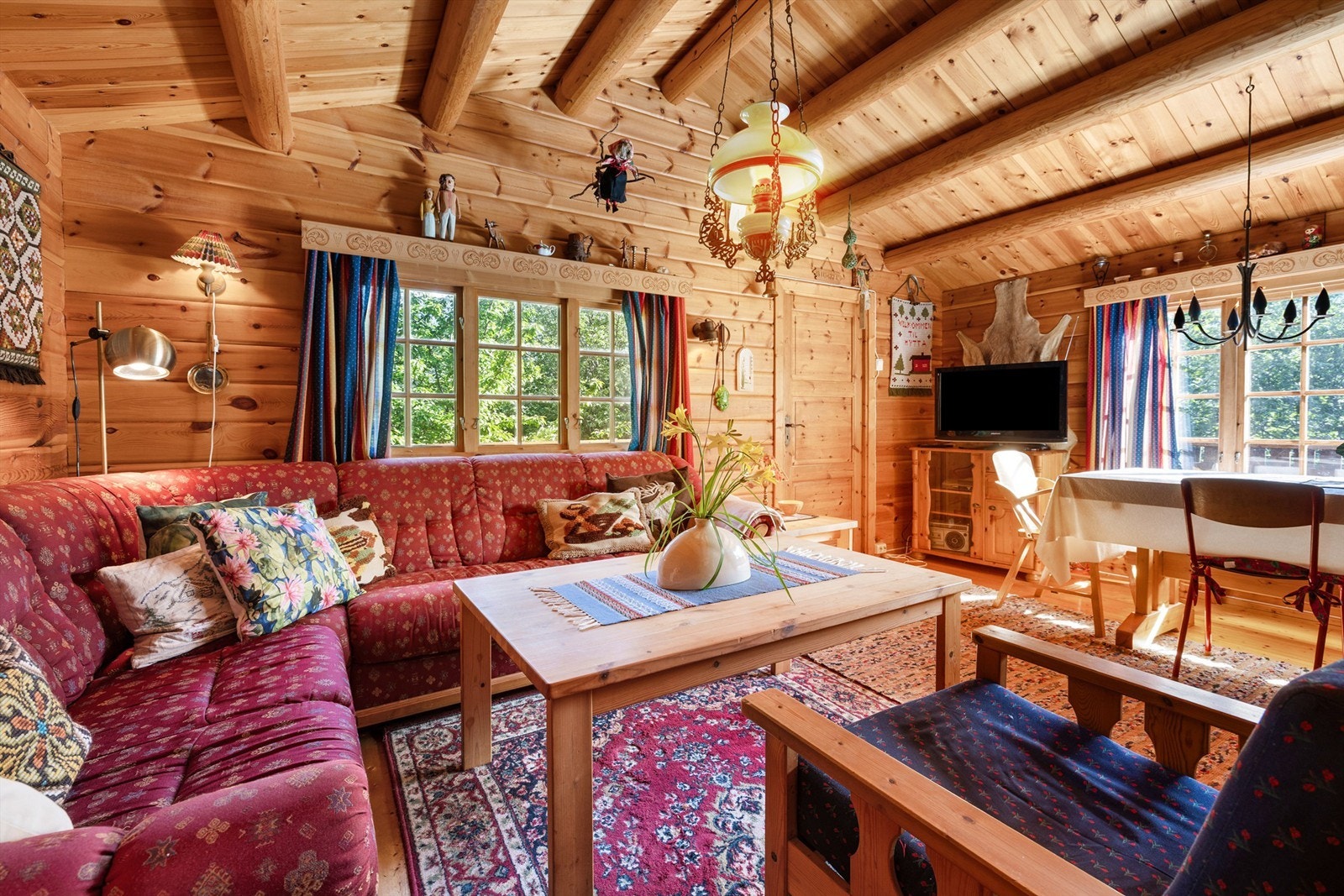 Lys og koselig stue. Galleribilde