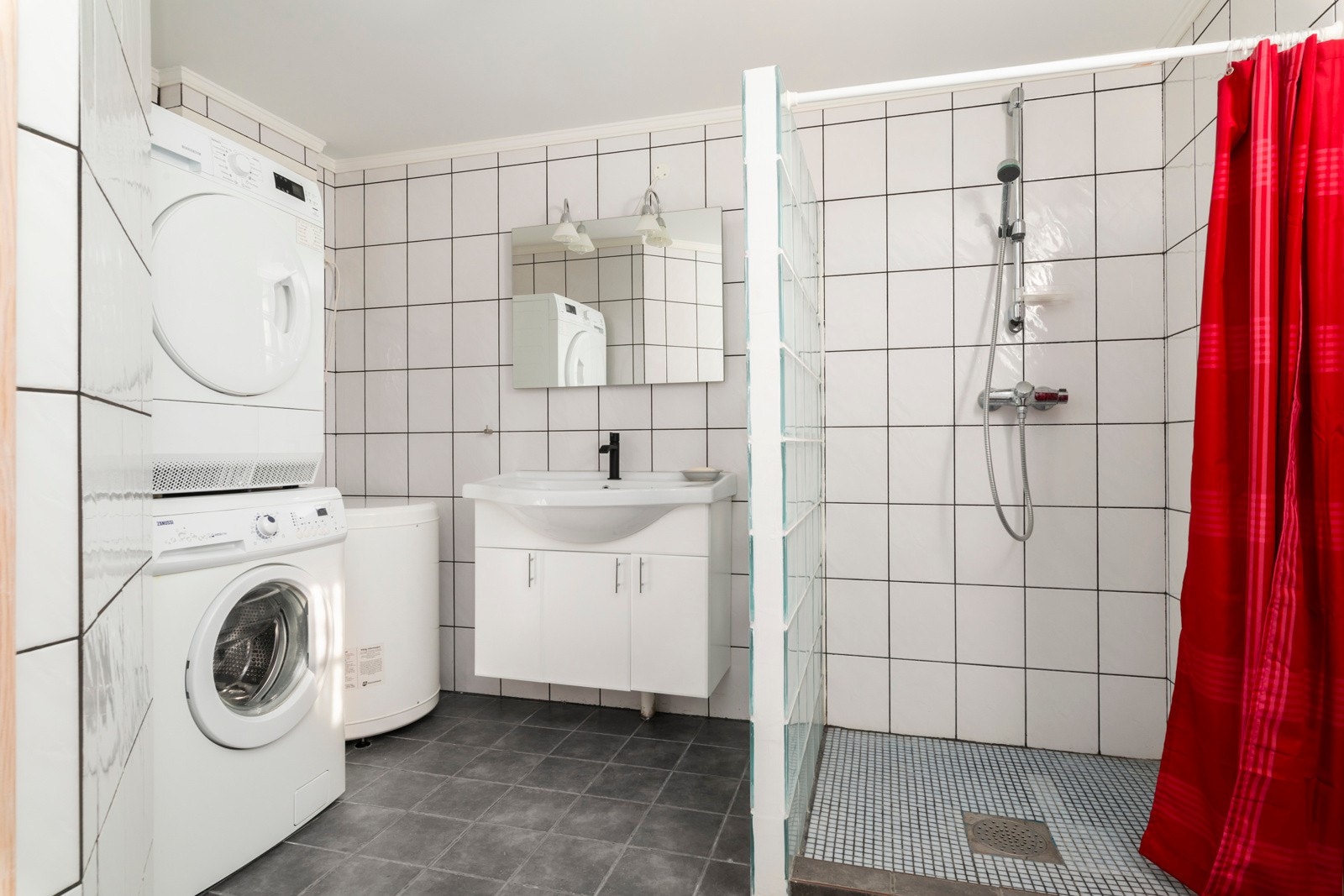 - innredning med servant - Galleribilde