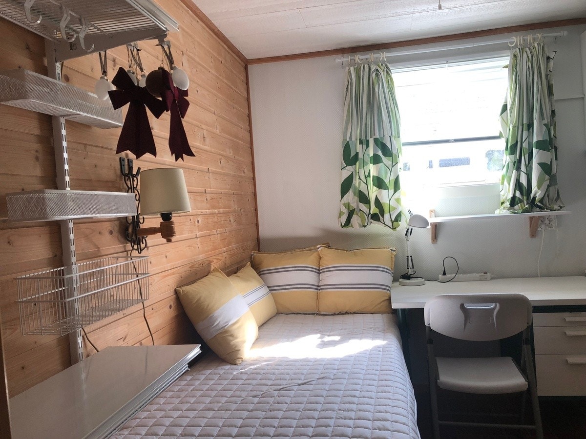 Hybel ca. 11m2 Galleribilde