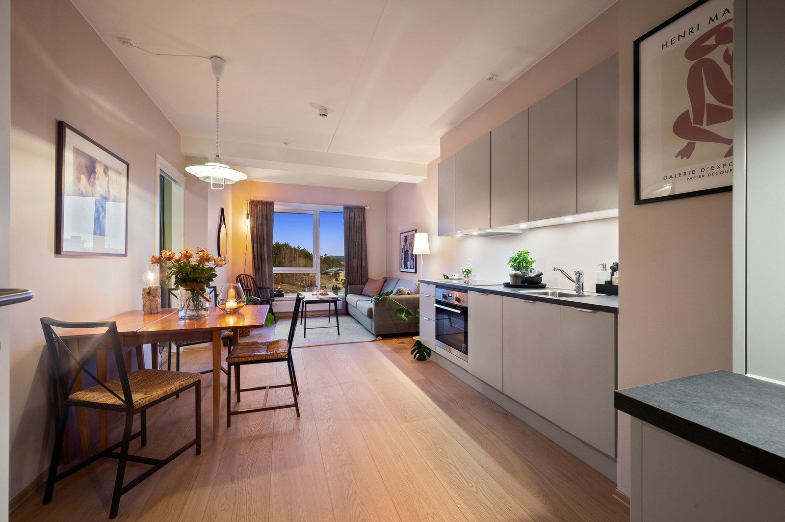 Tom Martinsen v/ Krogsveen har gleden av å presentere Ødegårds vei 61! Galleribilde