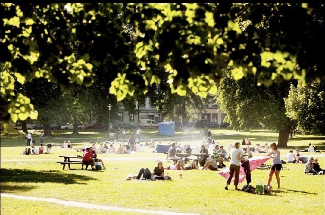 Fantastisk Park rett utenfor, blir som din uteplass Galleribilde