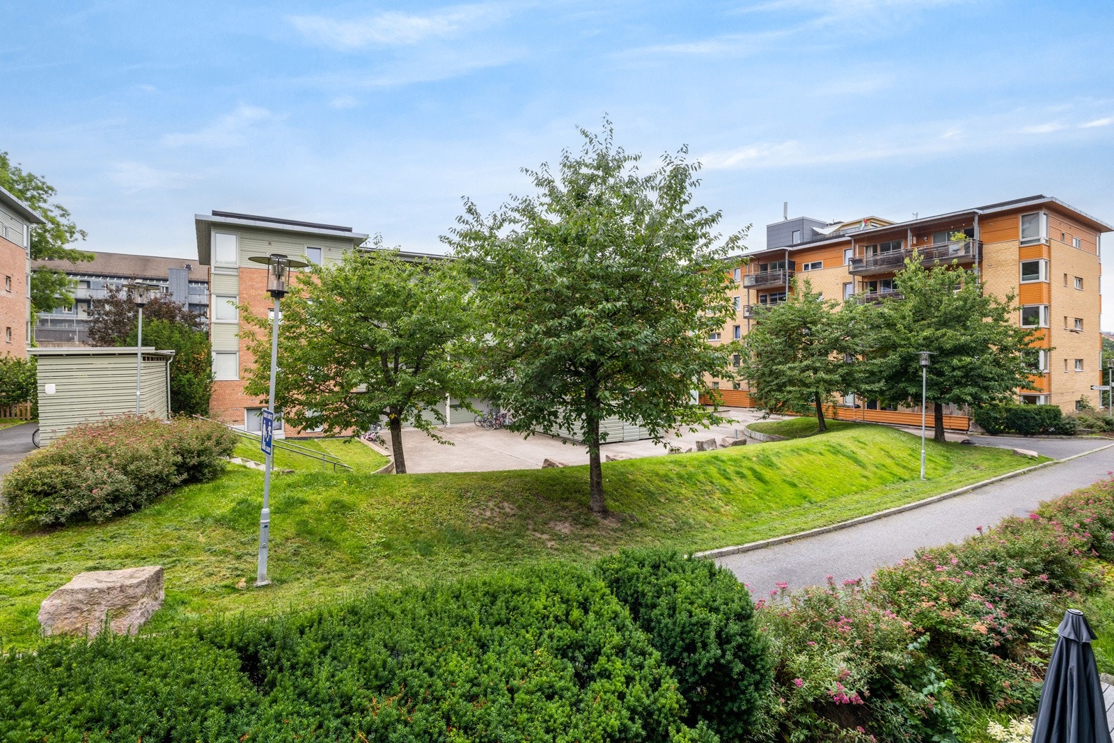 Rolig og fin utsikt fra balkongen. Galleribilde