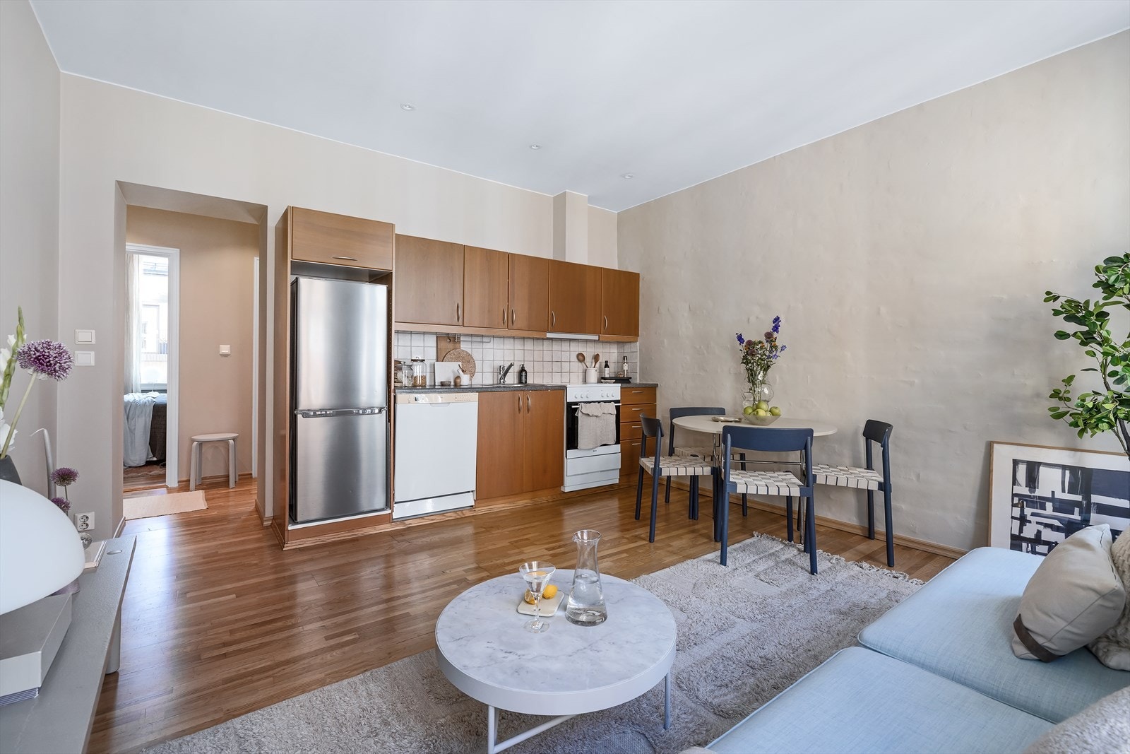 - Trestavs parkettgulv i samtlige rom i leiligheten - Galleribilde