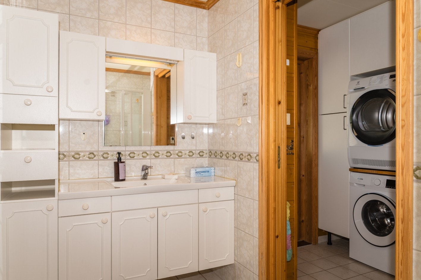 Bad 1.et. og vaskerom Galleribilde