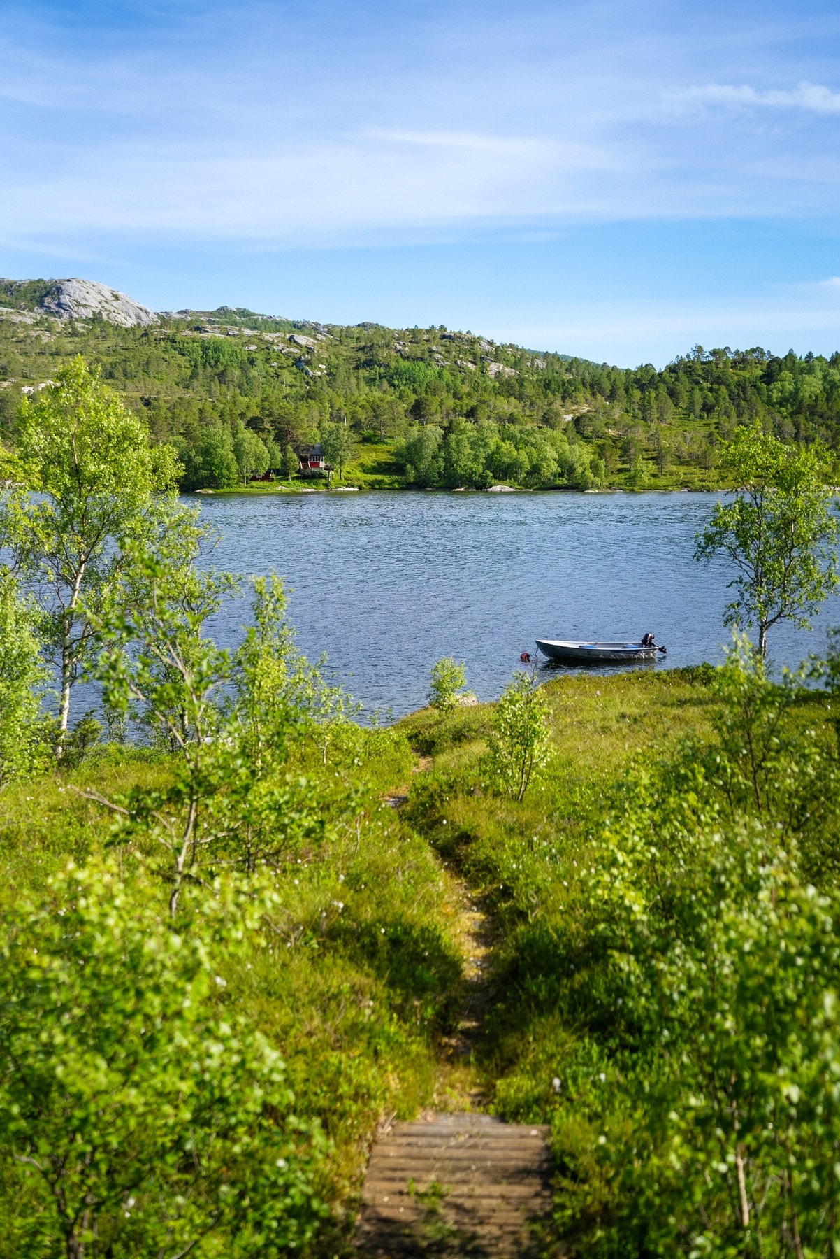 Her er det flotte fiskemuligheter, og turmuligheter, sommer som vinter. Galleribilde