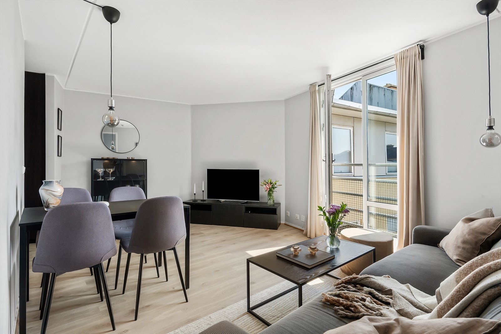 Dette er en lys og innbydende 2-roms med flott beliggenhet på Tøyen Galleribilde