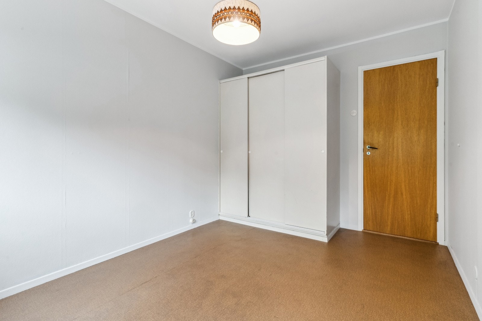 Hovedsoverommet med garderobeskap. Galleribilde