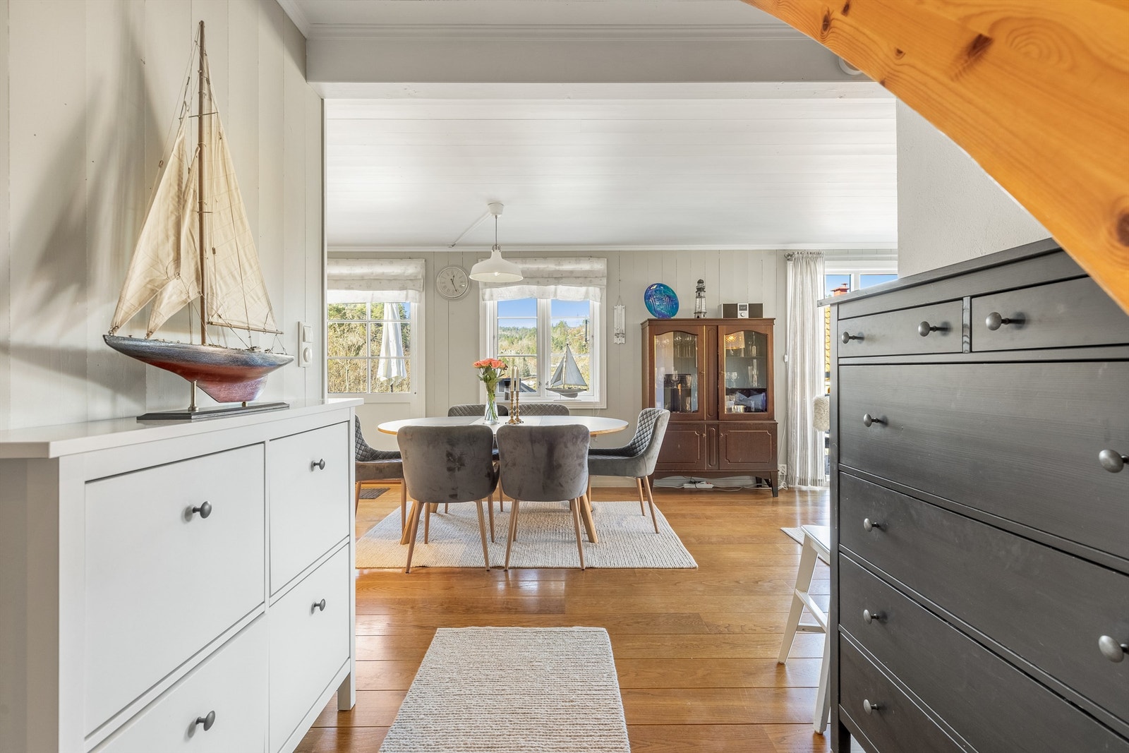 Stue med heltre gulv Galleribilde