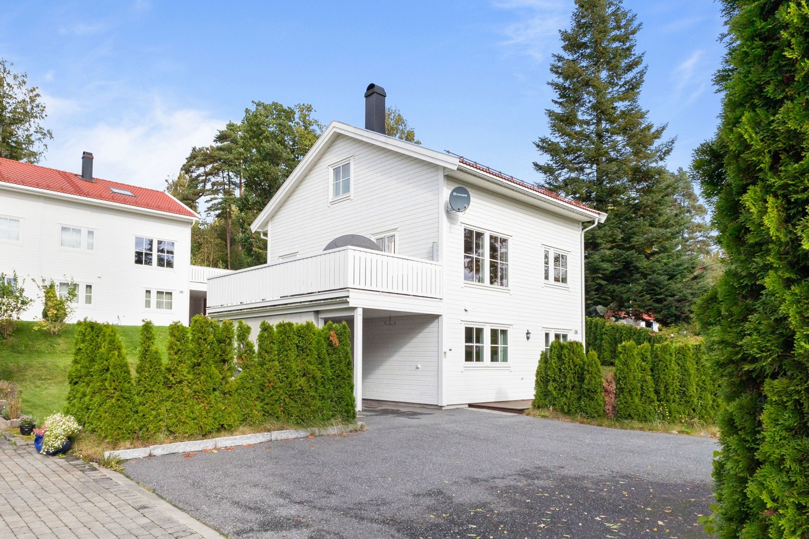 Eneboligen er fra 2012, og holder en gjennomgående god standard. Galleribilde