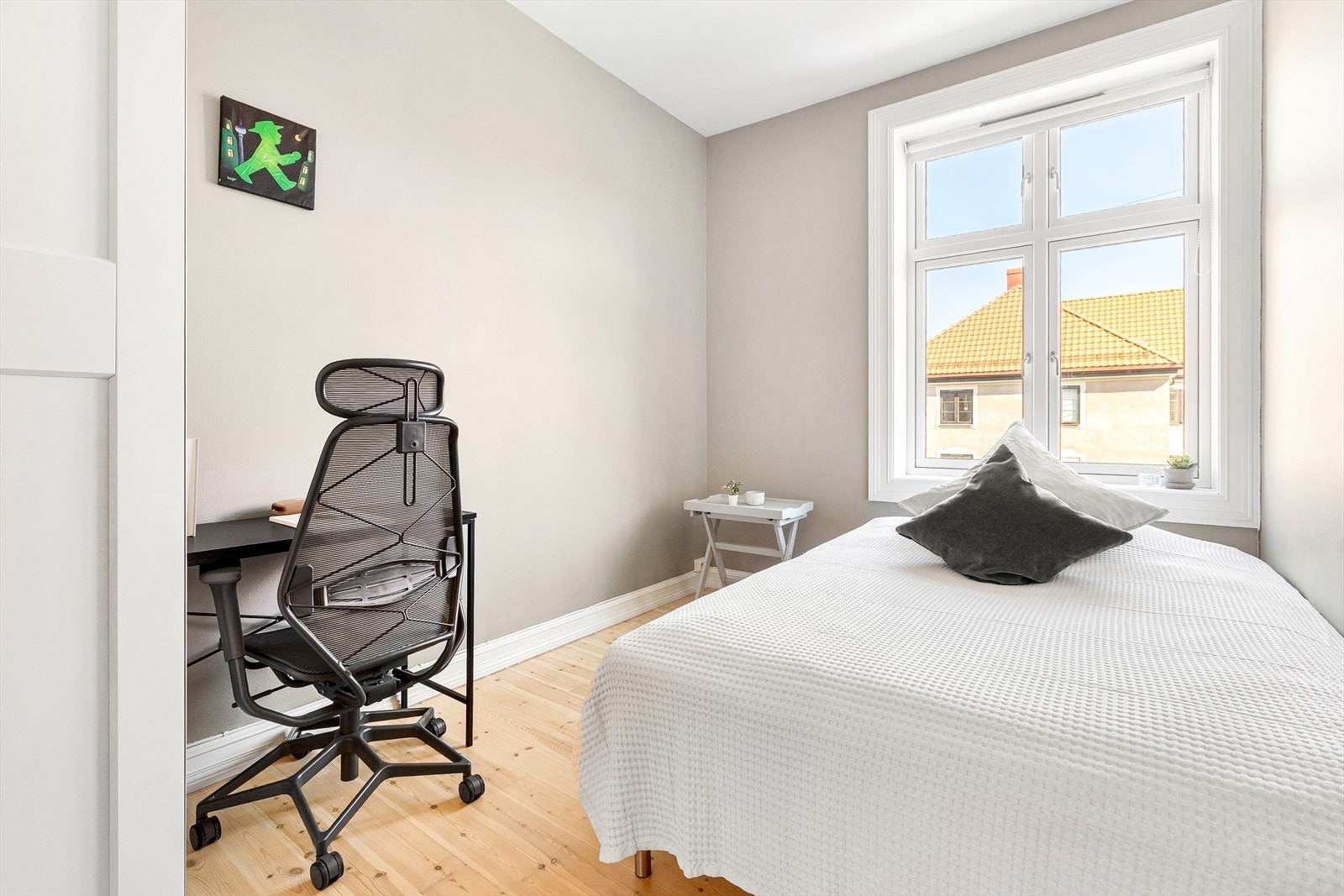 Det siste soverommet er også av god størrelse og standard. Galleribilde