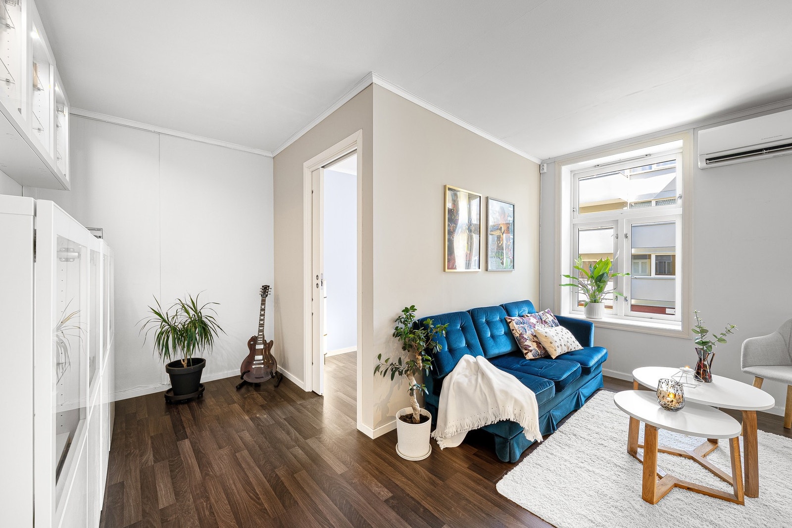 I tilknytning til stue har du tilgang til kontor. Galleribilde