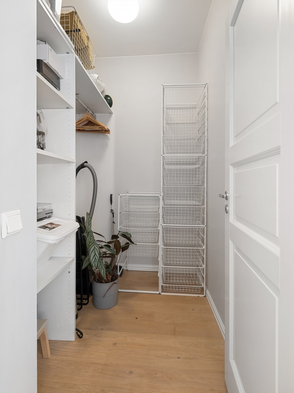 Innvendig bod på 3 m² Galleribilde