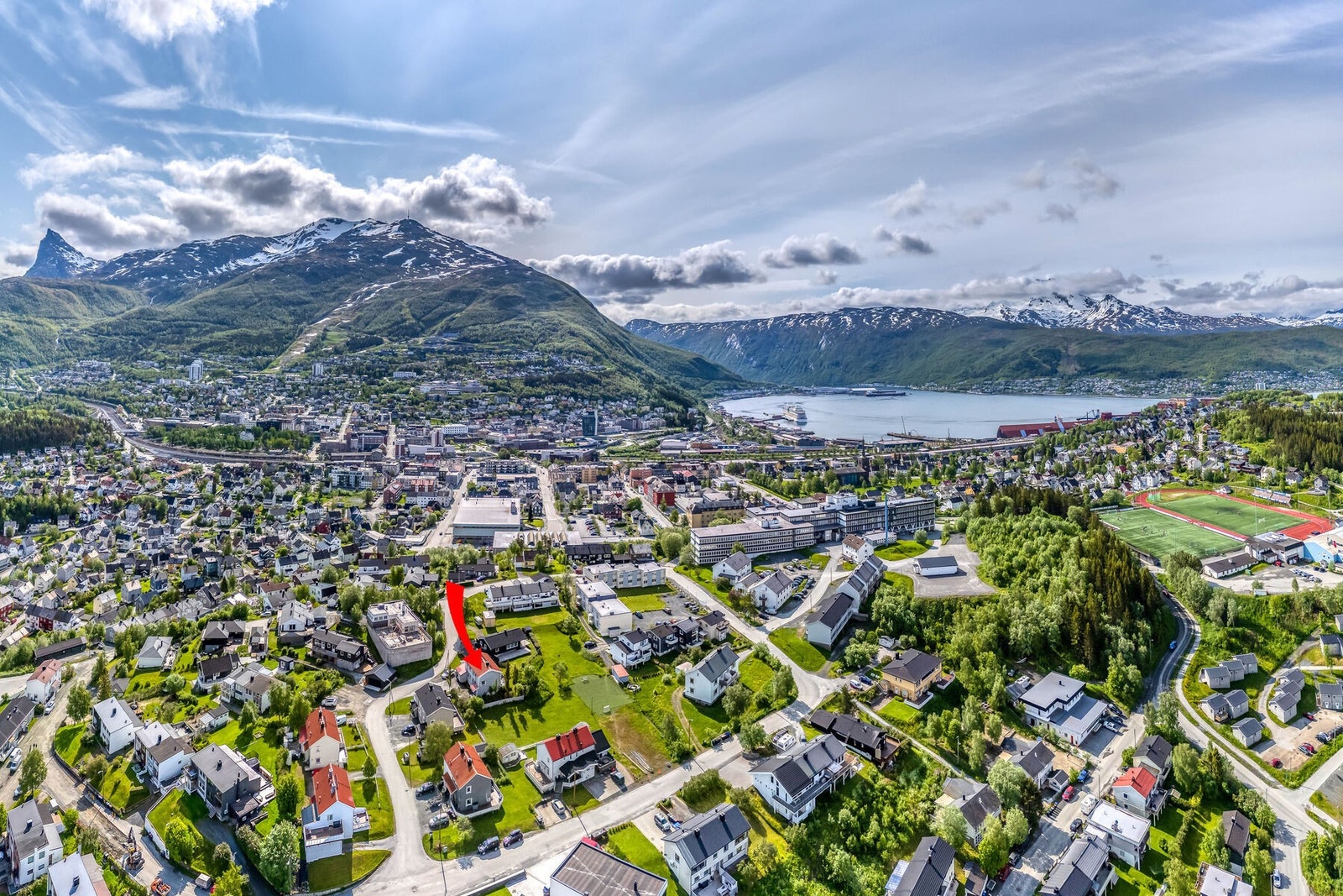 Eiendommen ligger i et rolig og barnevennlig område. Galleribilde