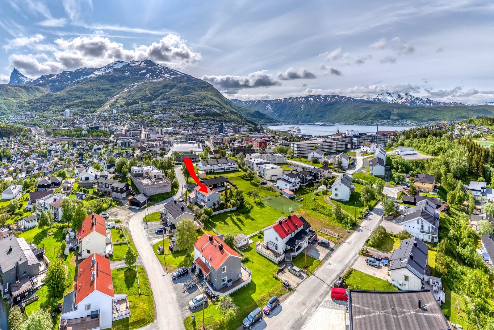 Eiendommen ligger i et rolig og barnevennlig område Galleribilde