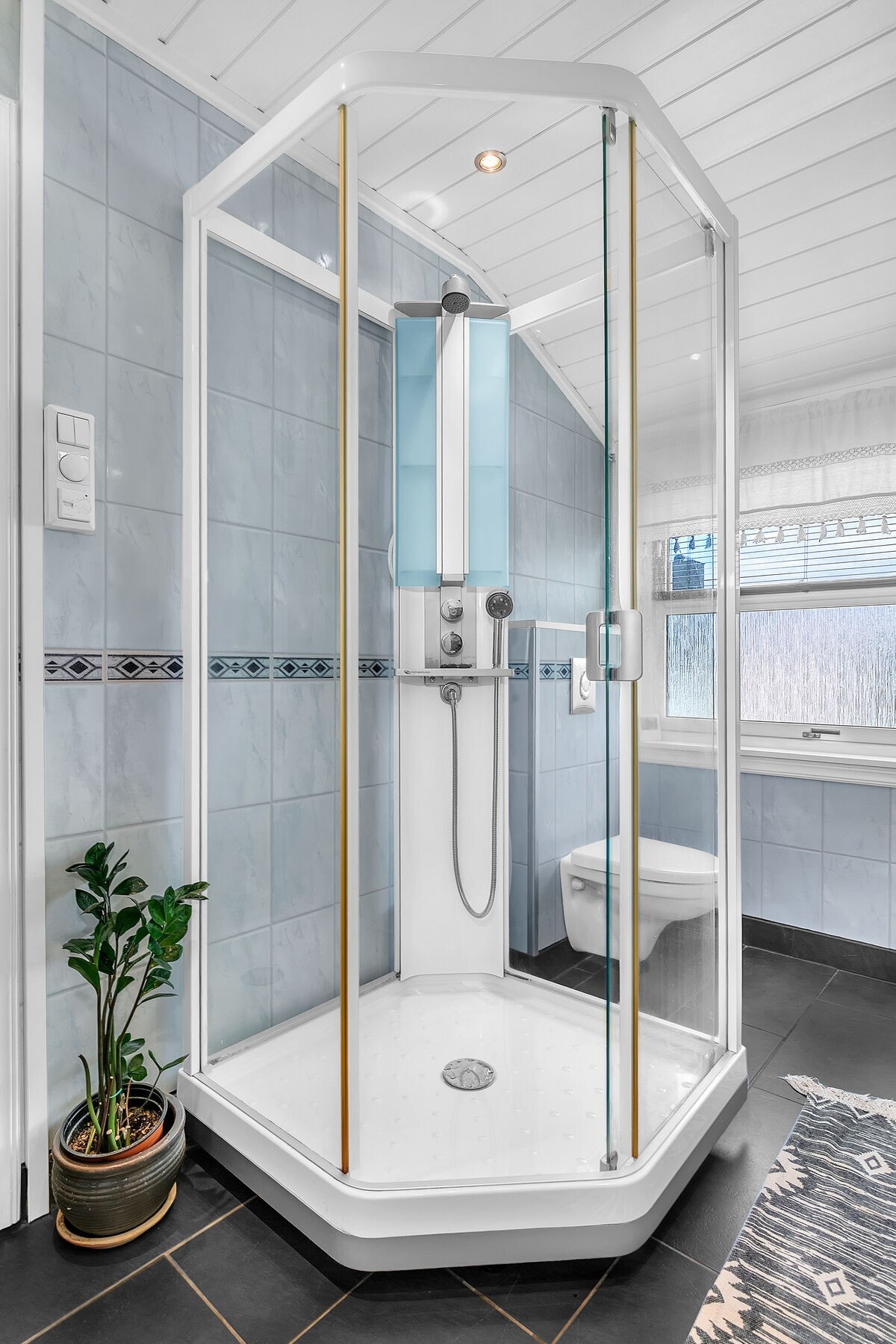 2etg - Bad Galleribilde