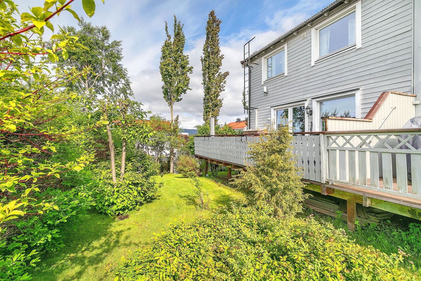 Pent opparbeidet uteområde Galleribilde