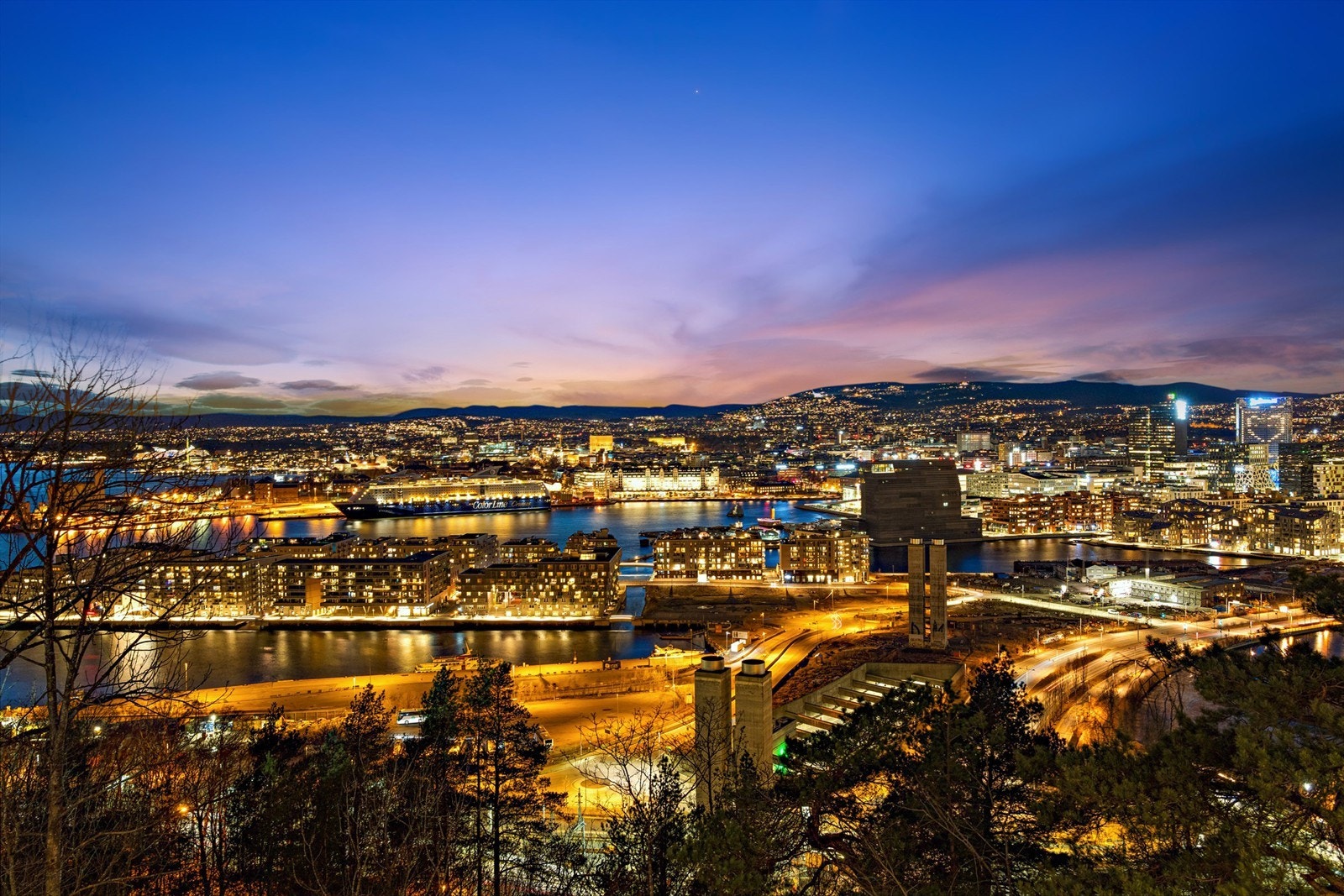 Utsikt over Oslo sentrum kun en kort spasertur unna. Galleribilde