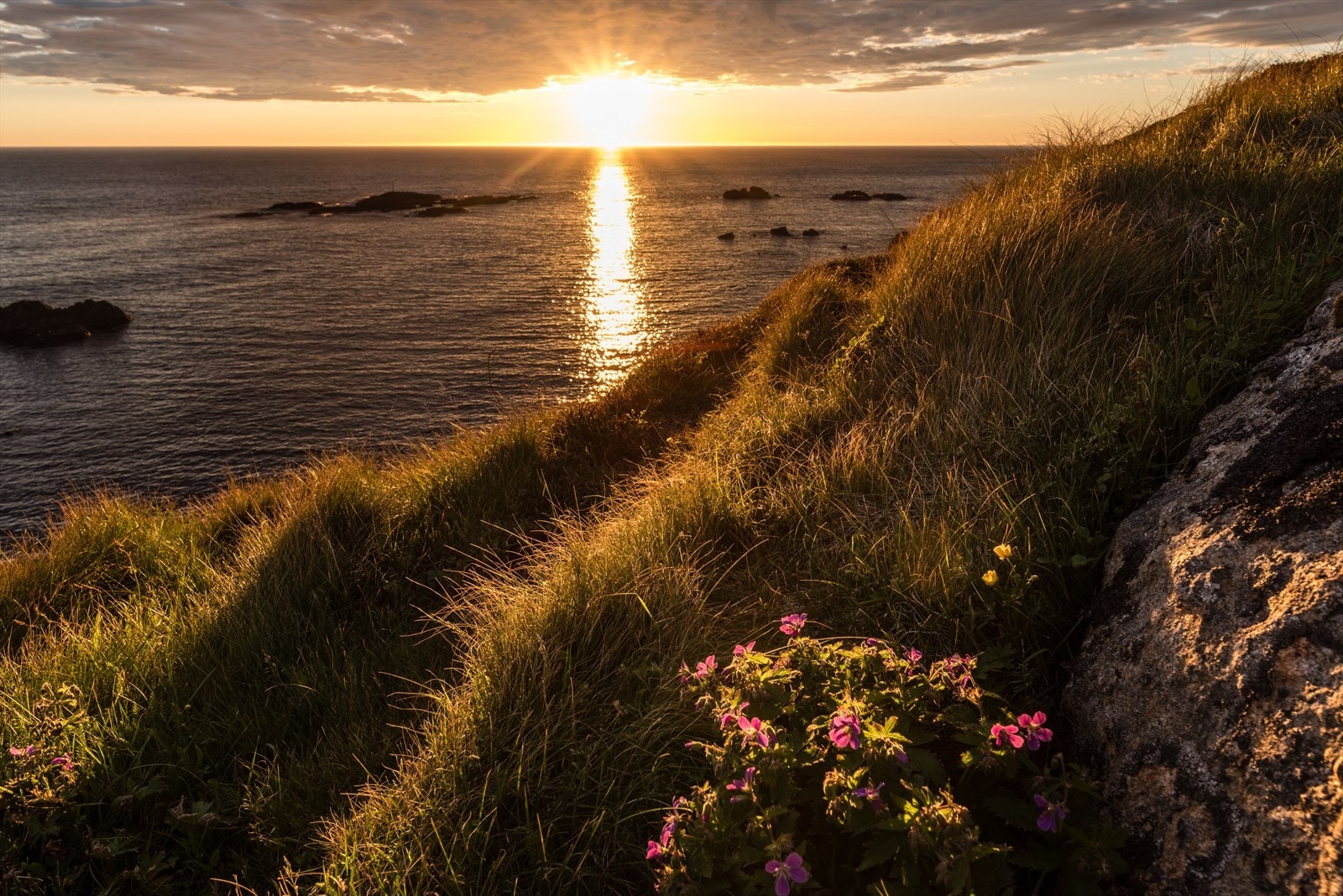 06 Midnattsol fra Nyksundøya.JPG Galleribilde