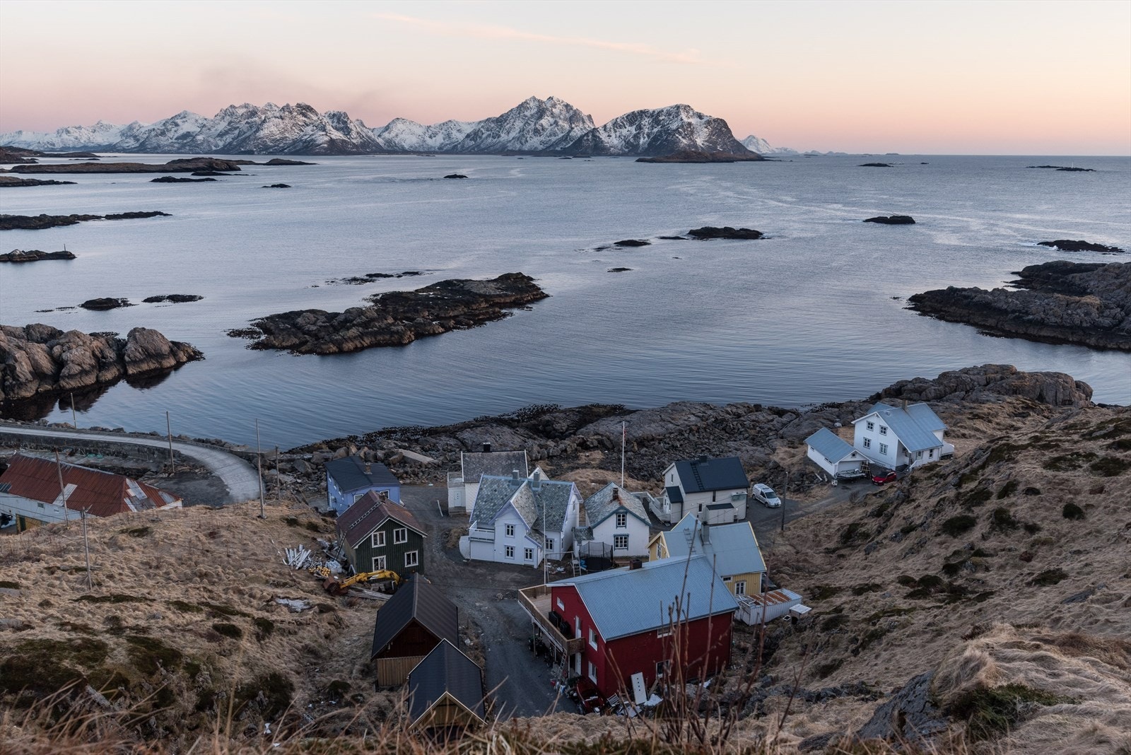 10 Vestervika i april.JPG Galleribilde