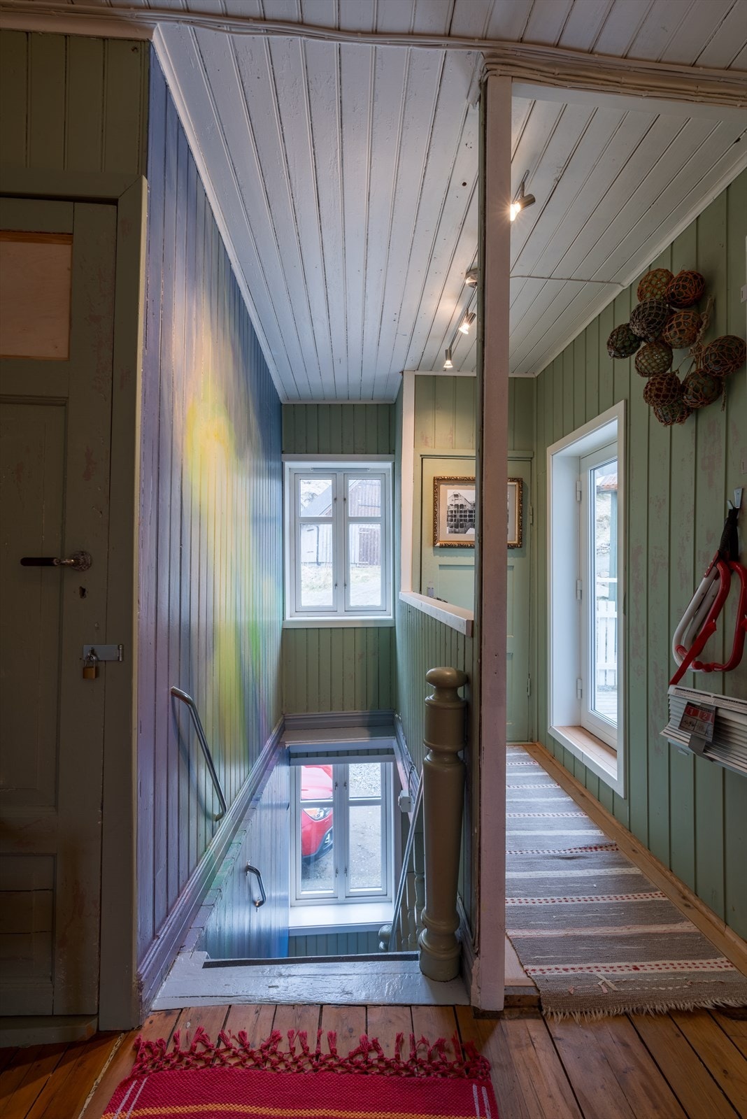 62 Trapperom og utgang til terasse.JPG Galleribilde