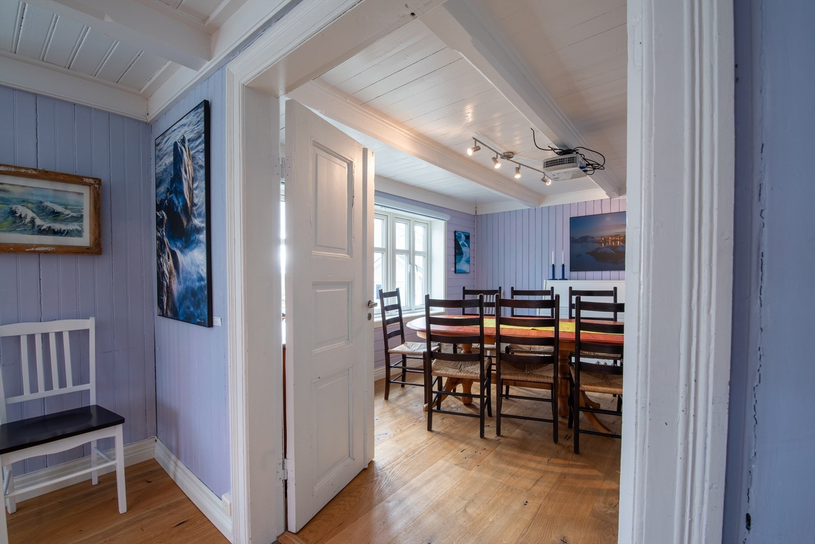 32 stue 2.JPG Galleribilde