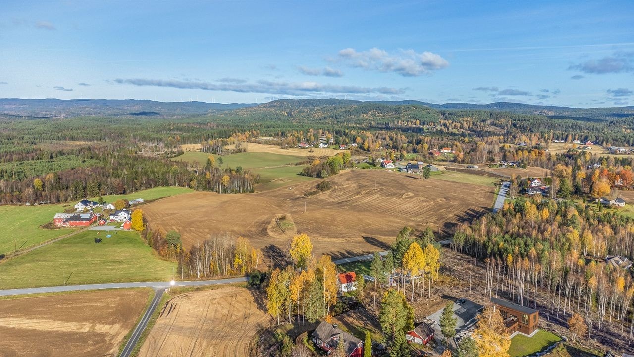 Området oppleves av som trygt og passer spesielt godt for familier med barn og husdyr som har et ønske om landlig beliggenhet. Galleribilde