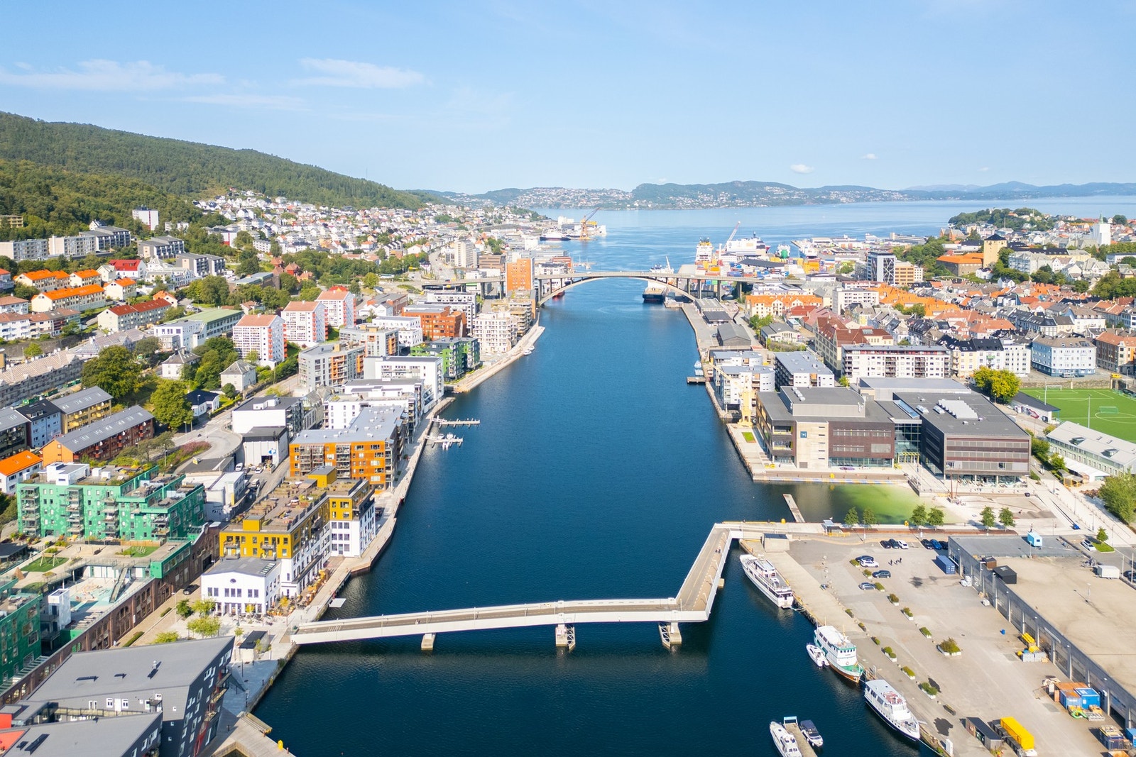 Oversikt over Nærområde. Gangbroen Småpudden bidrar til kort vei til Møhlenpris og Bergen sentrum Galleribilde