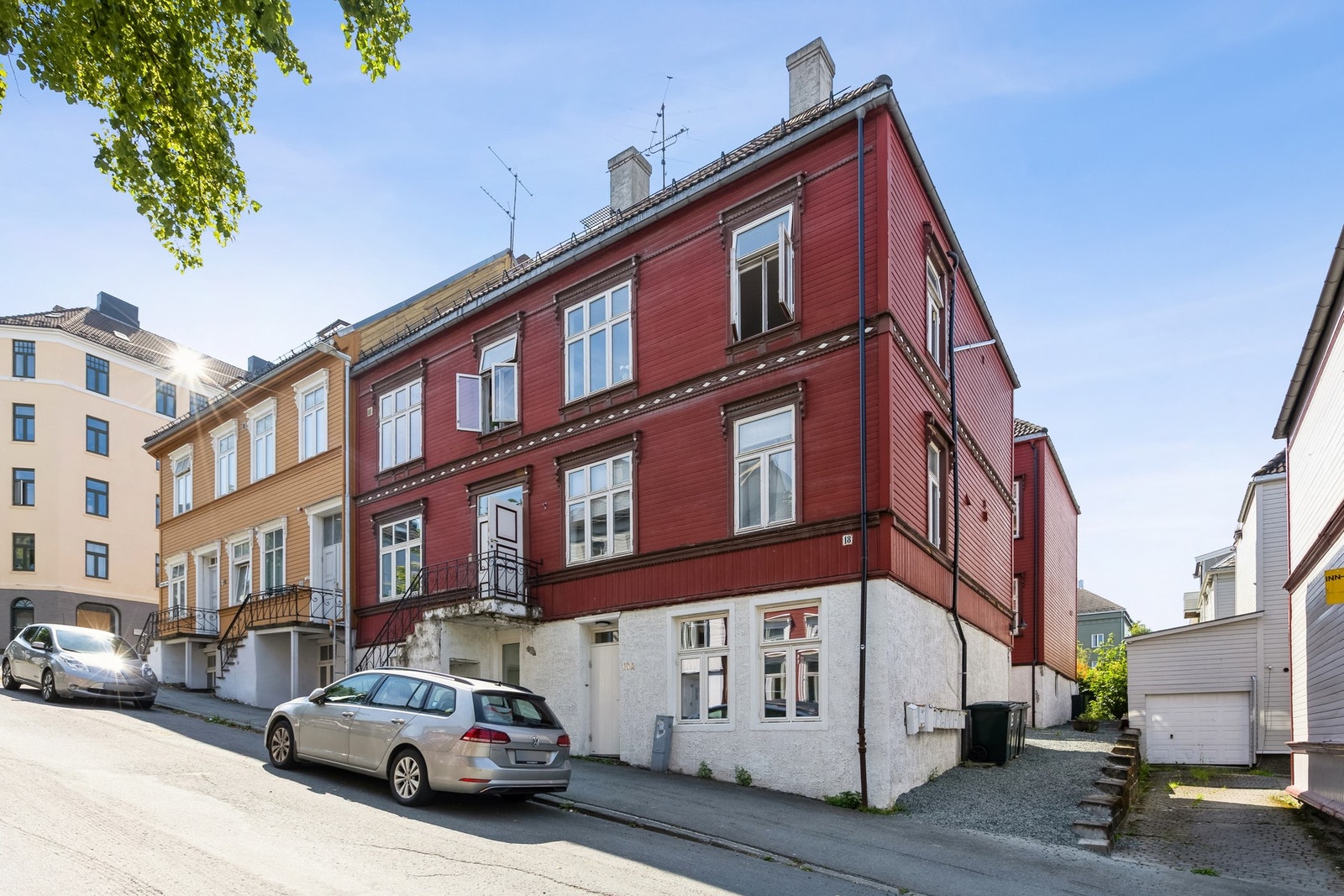 Leiligheten ligger på populære Møllenberg med nærhet til de fleste fasiliteter. Galleribilde