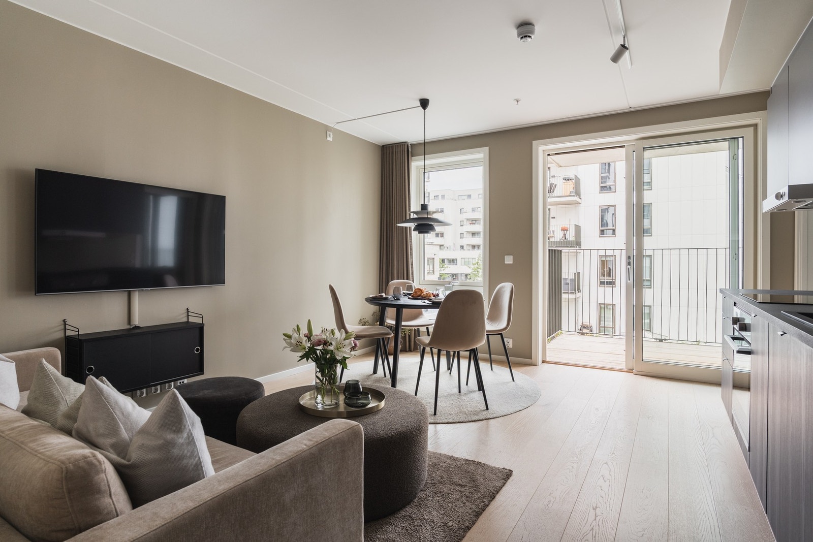 Bygget er nytt fra 2023 og ligger sentralt på Ensjø - et område i stor utvikling. Galleribilde