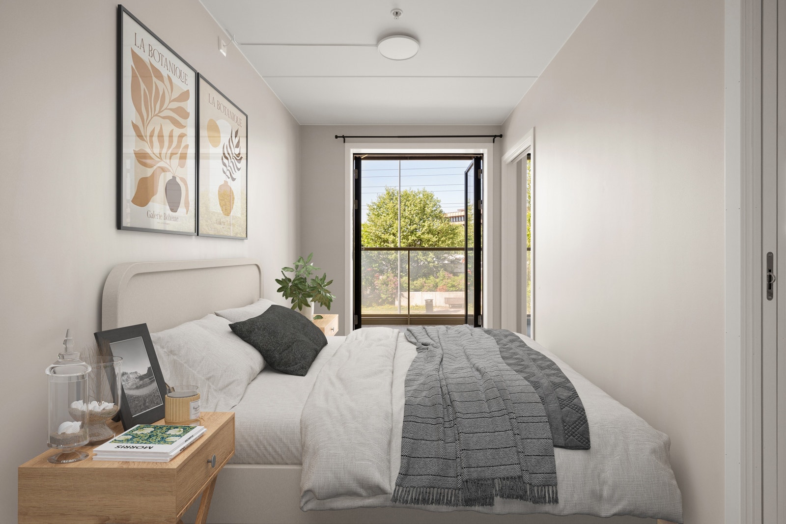 Soverom 1 med tilgang bod og utgang til terrasse Galleribilde