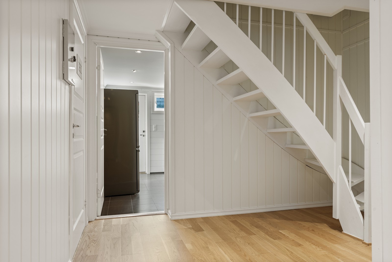 Trapp ned til underetasjen Galleribilde