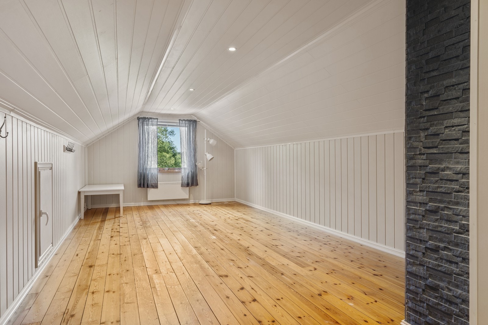 Loftstue Galleribilde