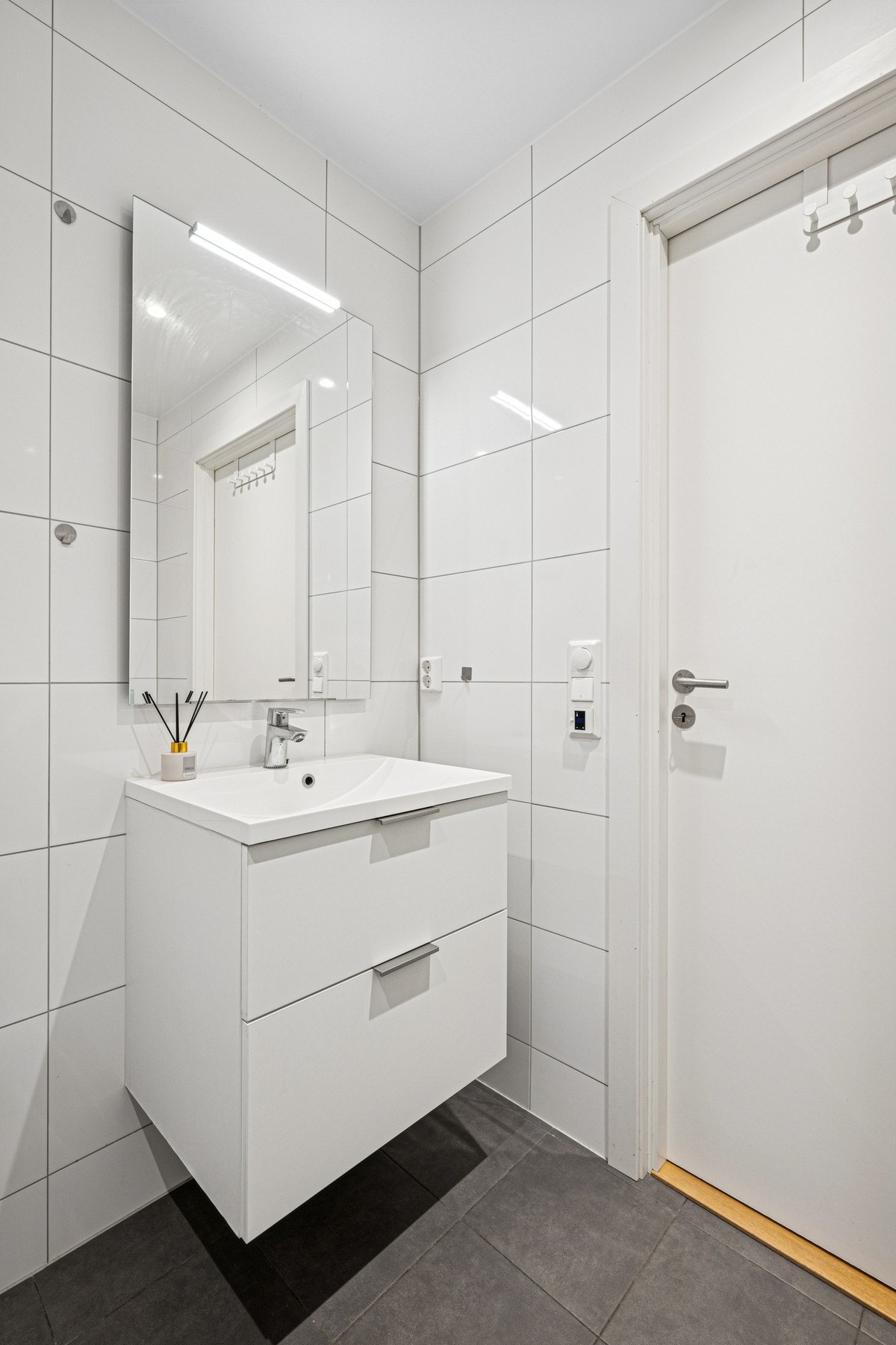 Stilrene fliser gir et rent og tidløst uttrykk. Galleribilde