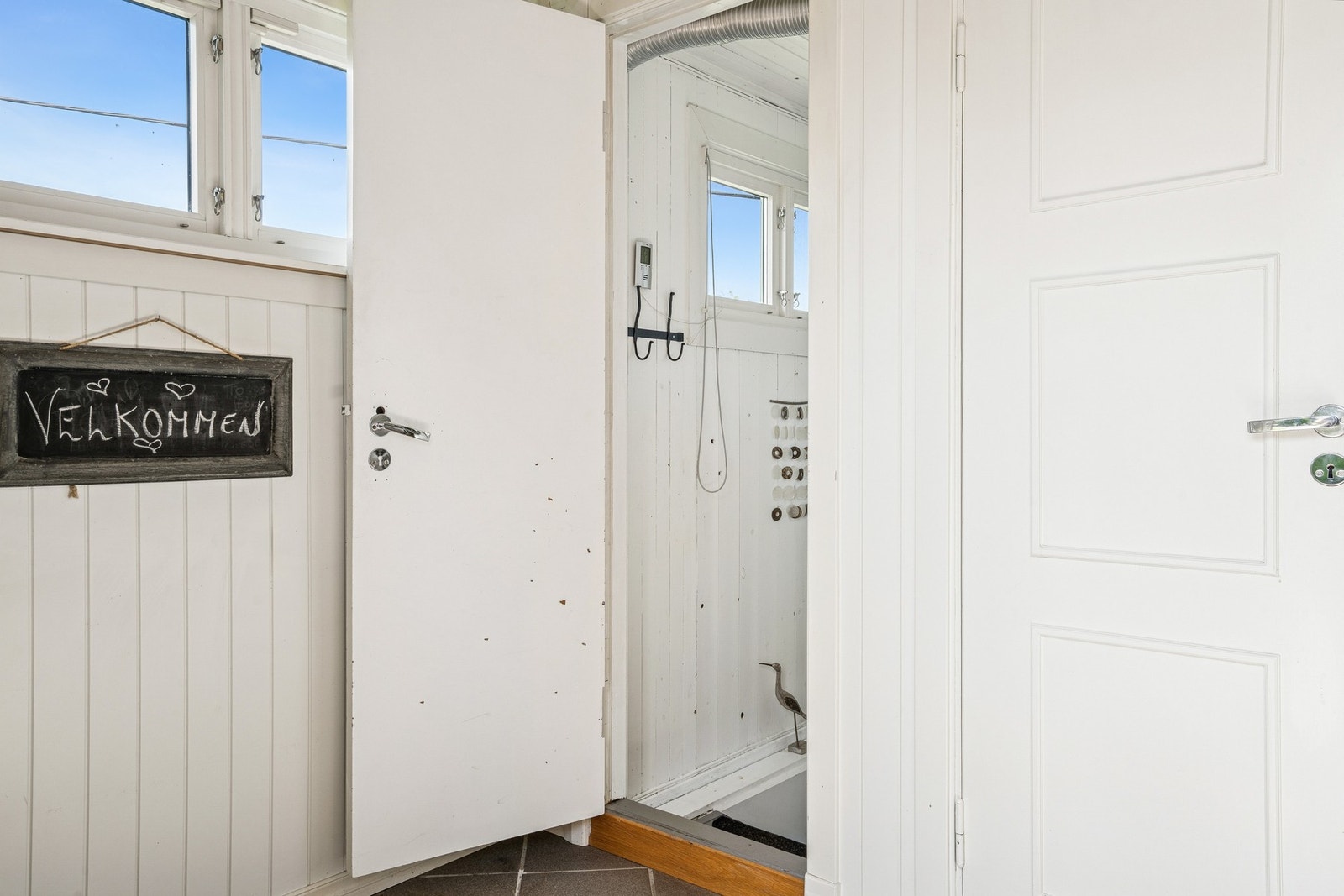 Inngang ned til kjeller. Galleribilde