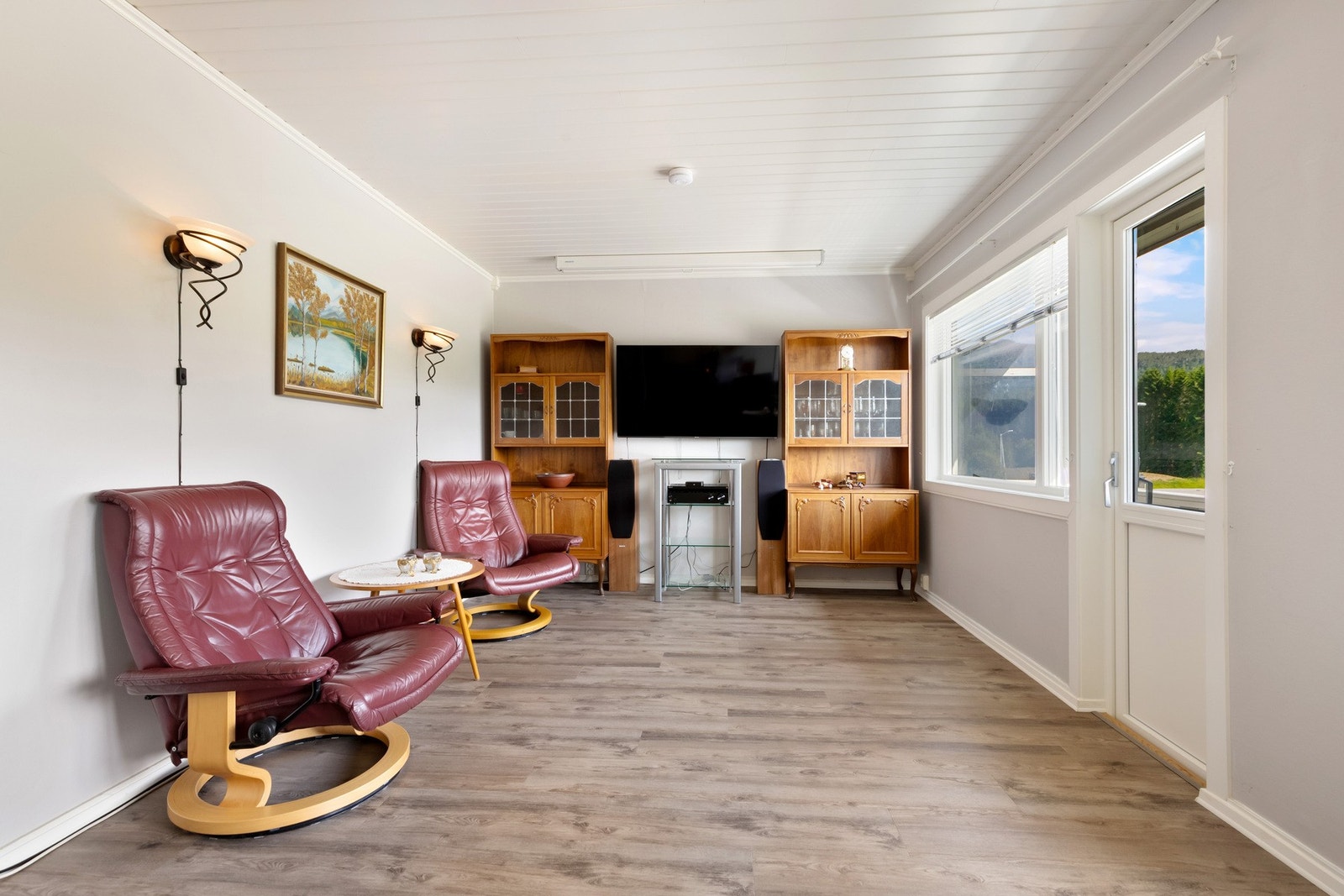 Fra stuen er det tilgang til balkongen Galleribilde