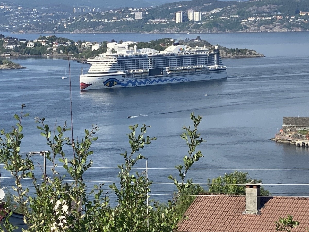 Cruisetrafikk i sommerhalvåret Galleribilde