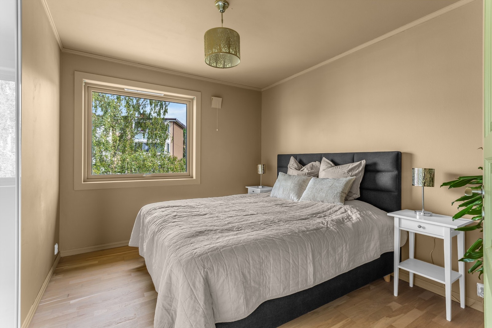 Leiligheten har to gode soverom - begge med god størrelse Galleribilde