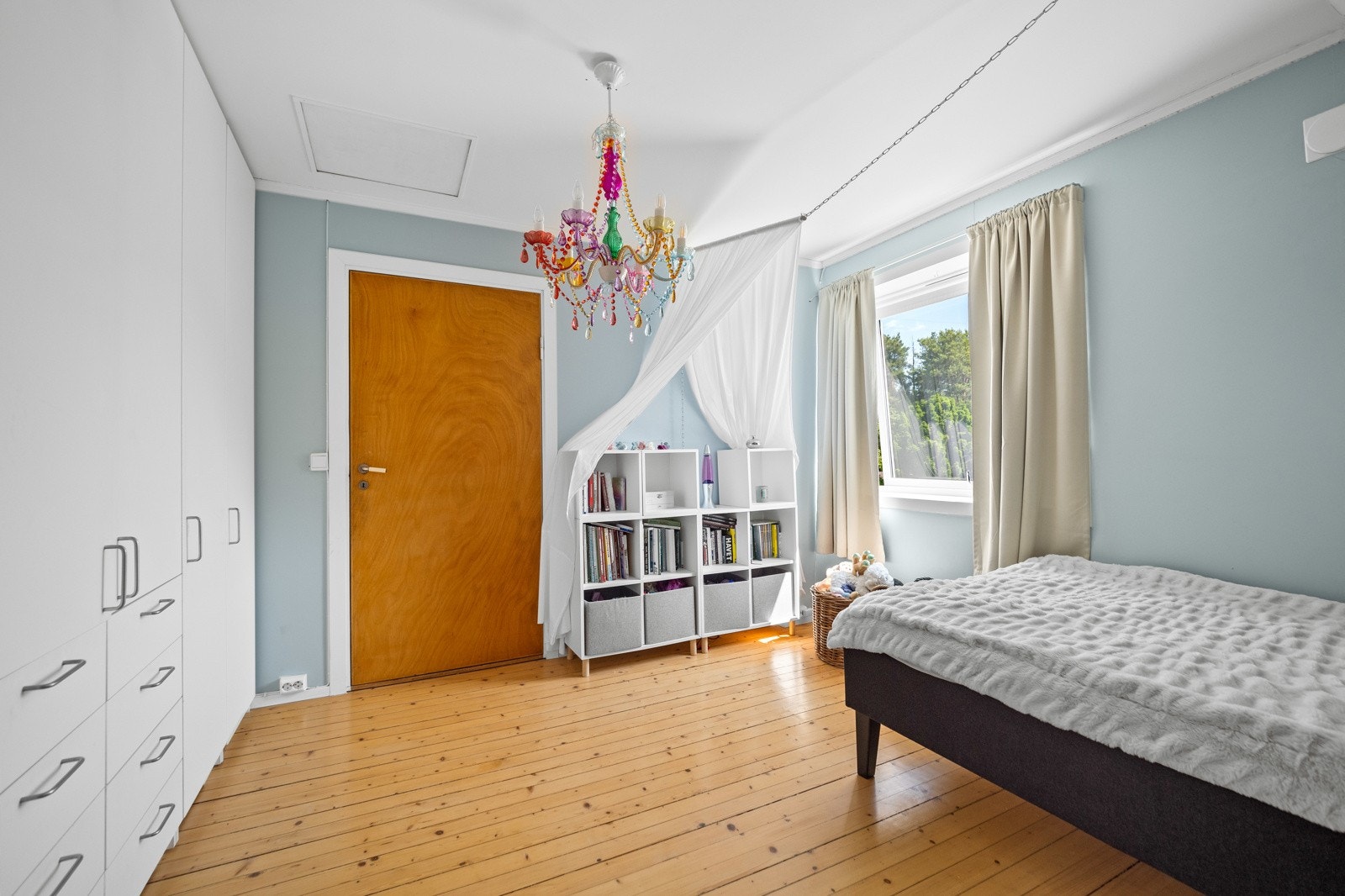 Soverom. Galleribilde