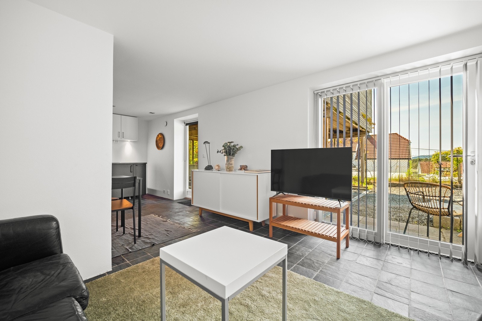 Det er lagt varmekabler i alle rom i underetasjen. Galleribilde